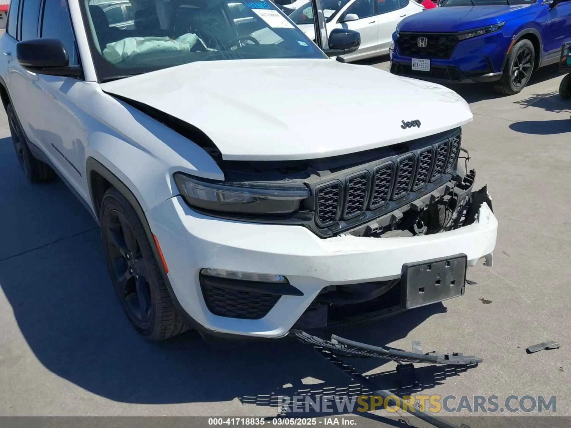 6 Photograph of a damaged car 1C4RJGBG9PC510072 JEEP GRAND CHEROKEE 2023