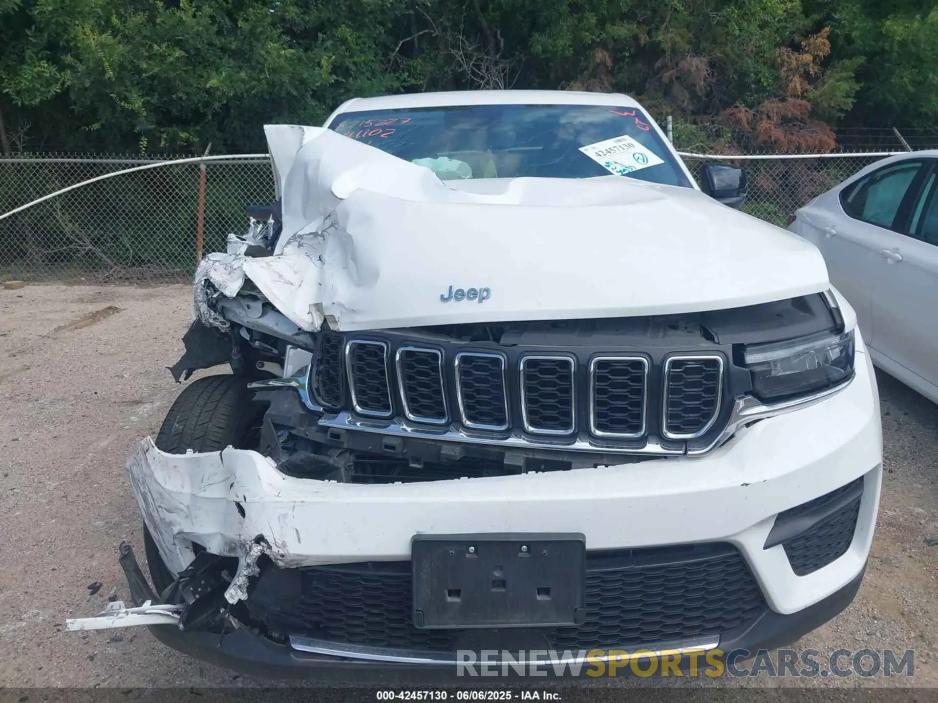 12 Photograph of a damaged car 1C4RJHAG1PC641102 JEEP GRAND CHEROKEE 2023