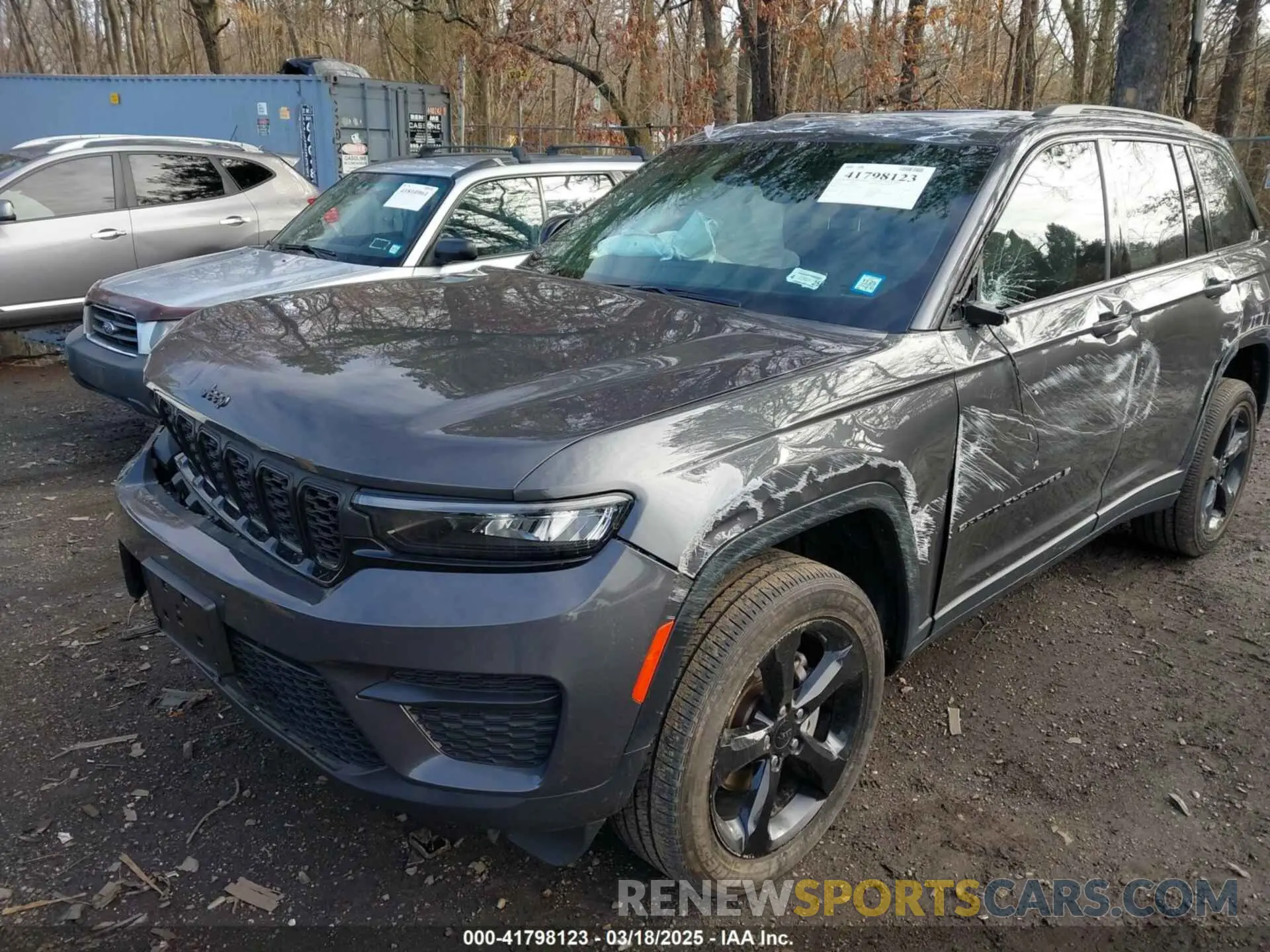 6 Photograph of a damaged car 1C4RJHAG3PC547500 JEEP GRAND CHEROKEE 2023