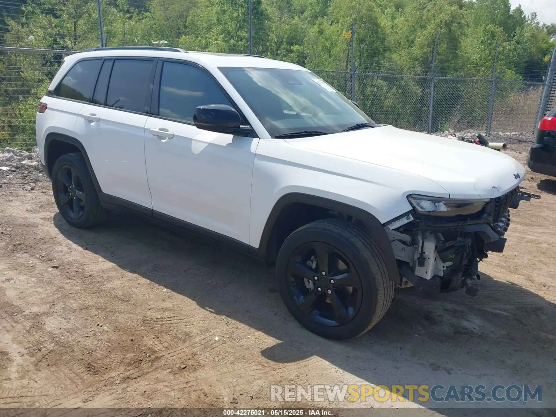 1 Photograph of a damaged car 1C4RJHAG4P8106056 JEEP GRAND CHEROKEE 2023