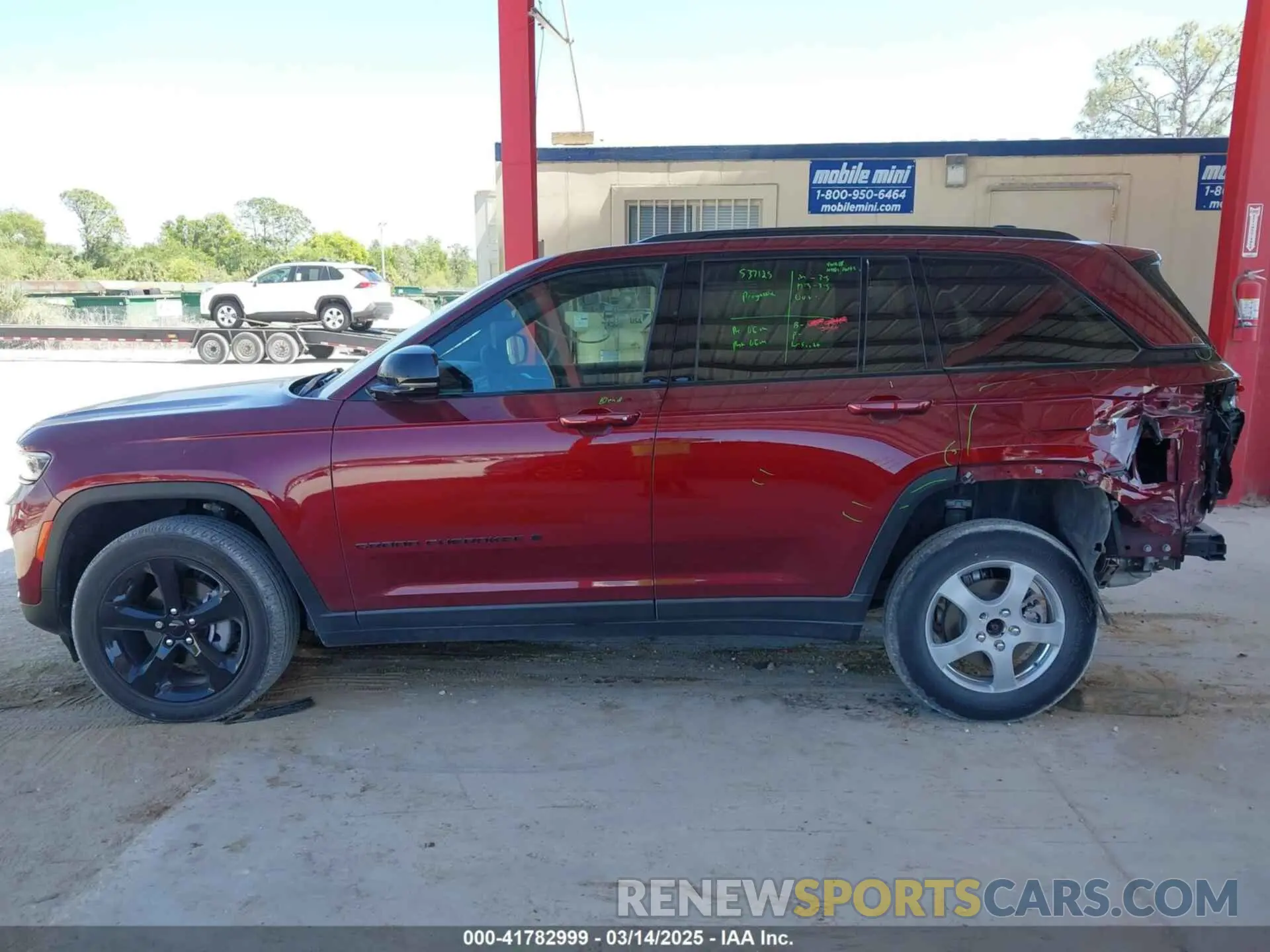 15 Photograph of a damaged car 1C4RJHAG4PC661182 JEEP GRAND CHEROKEE 2023