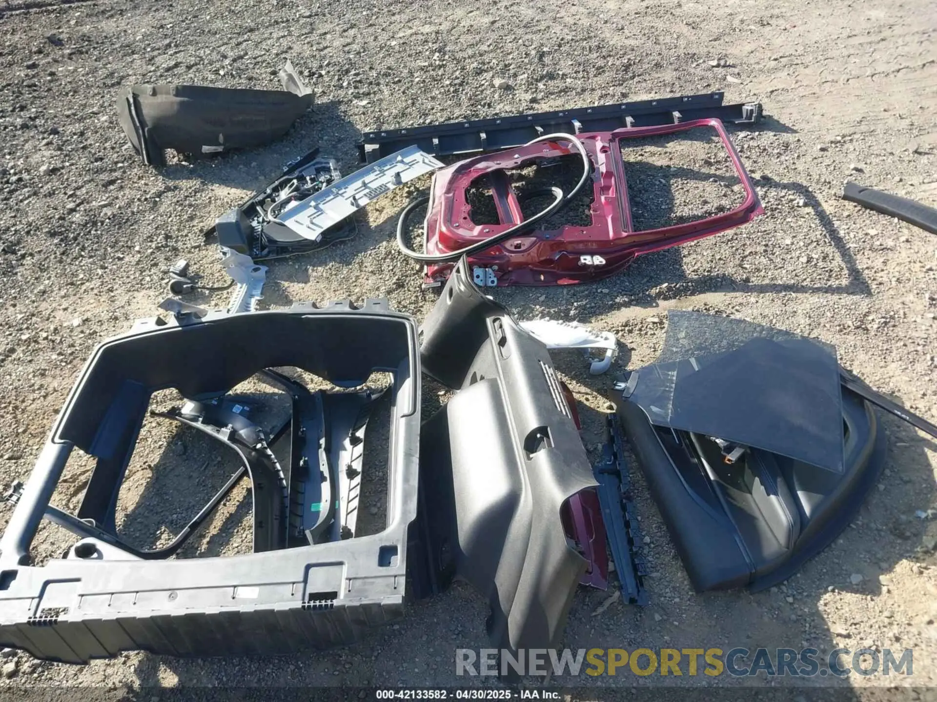 12 Photograph of a damaged car 1C4RJHAG6PC593502 JEEP GRAND CHEROKEE 2023