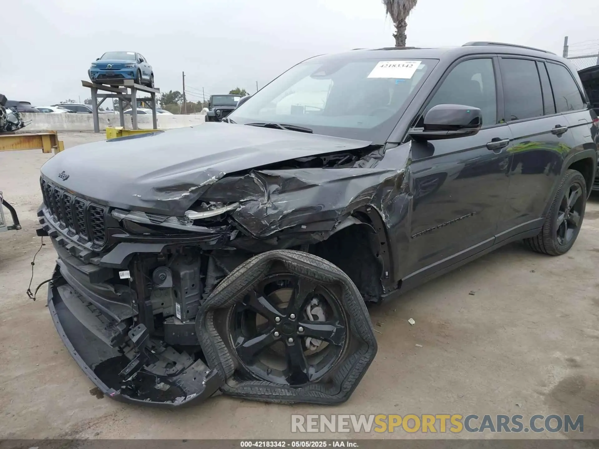 6 Photograph of a damaged car 1C4RJHAG7PC545975 JEEP GRAND CHEROKEE 2023
