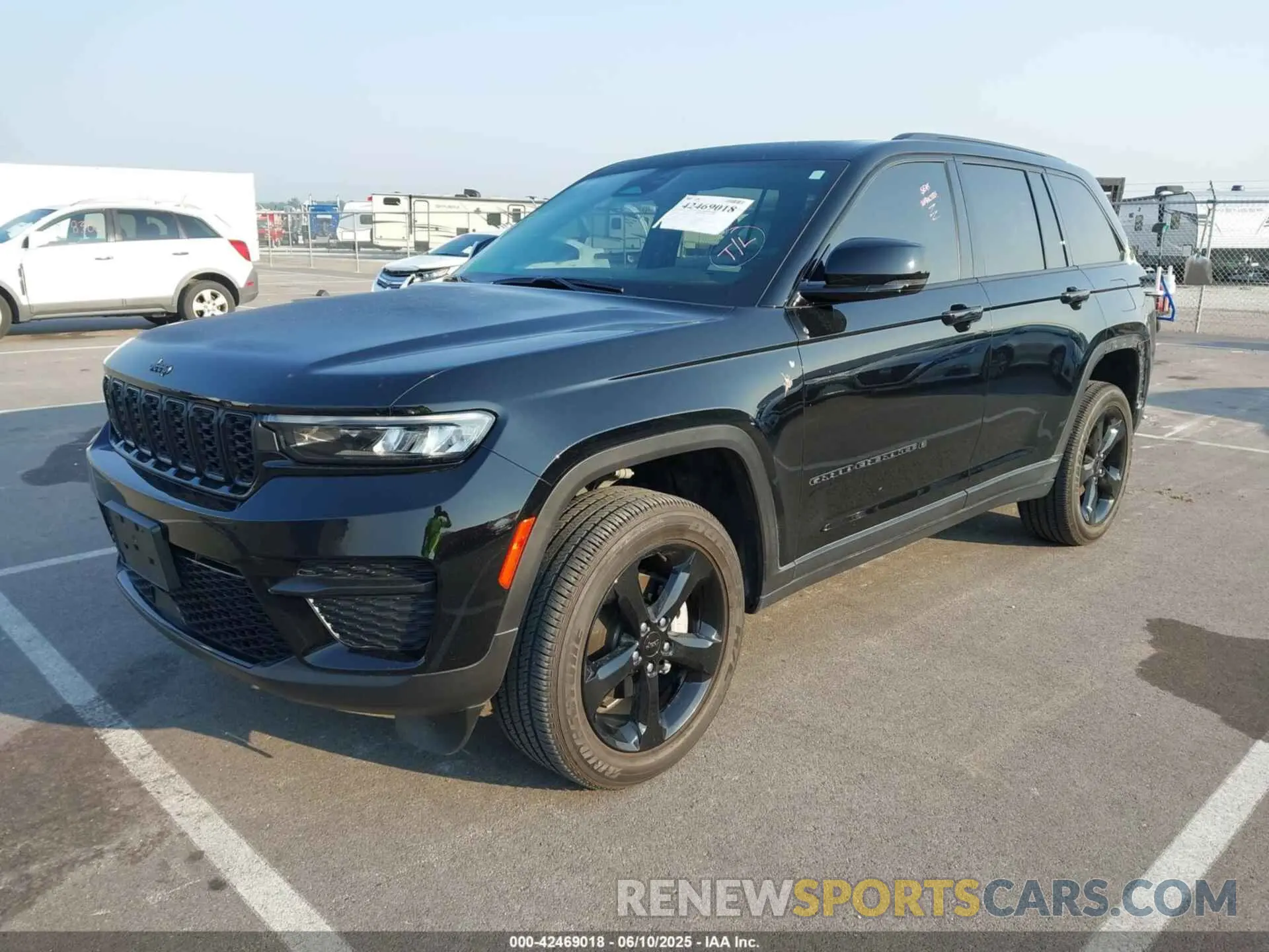 2 Photograph of a damaged car 1C4RJHAG7PC608850 JEEP GRAND CHEROKEE 2023