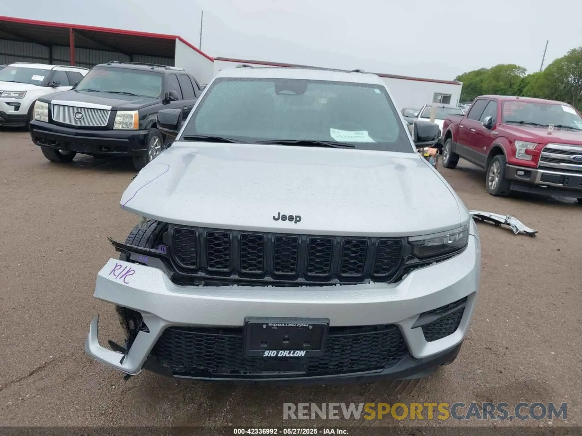 13 Photograph of a damaged car 1C4RJHAG8PC611840 JEEP GRAND CHEROKEE 2023