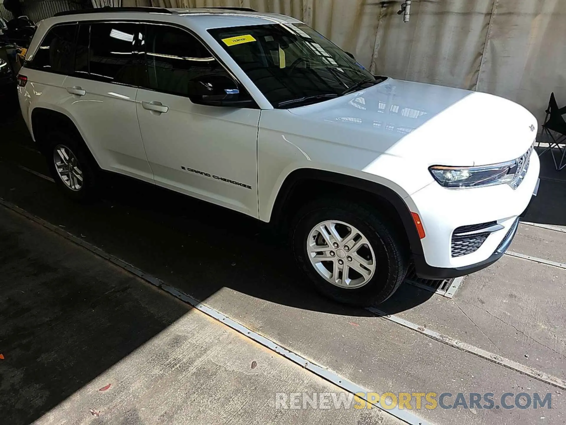 15 Photograph of a damaged car 1C4RJHAG9PC674459 JEEP GRAND CHEROKEE 2023