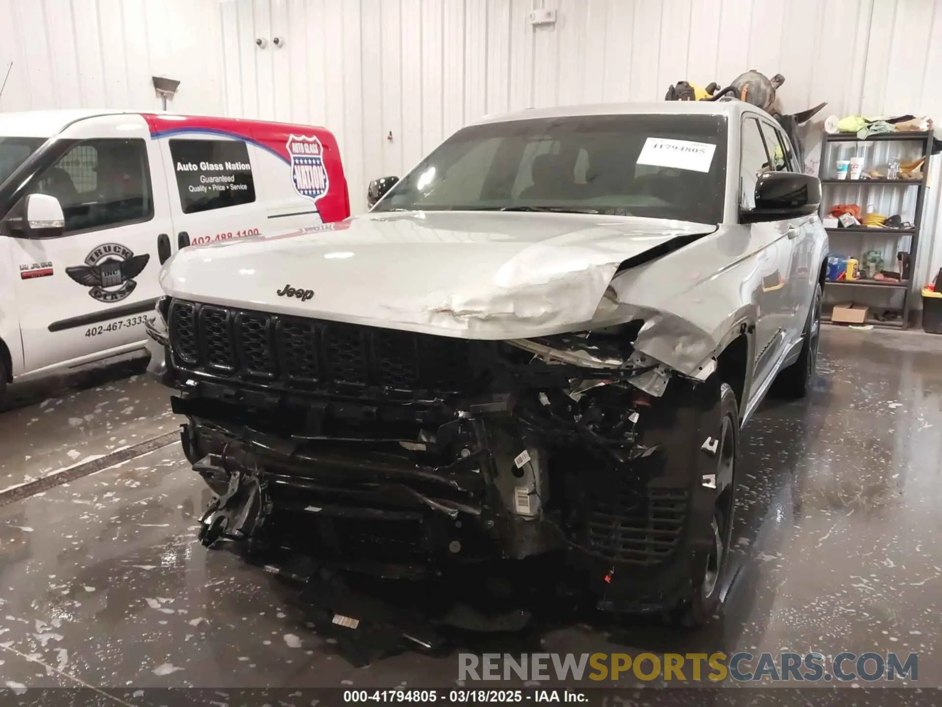6 Photograph of a damaged car 1C4RJHAGXP8882546 JEEP GRAND CHEROKEE 2023