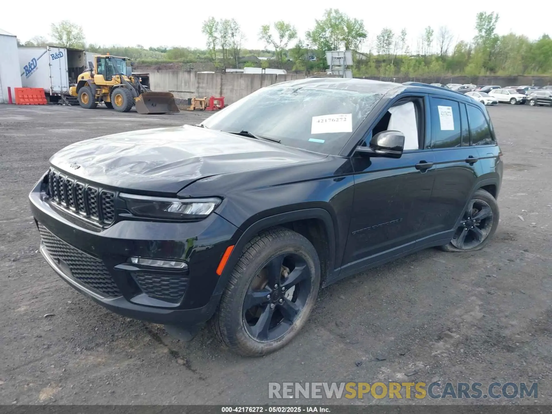 2 Photograph of a damaged car 1C4RJHBG1PC506118 JEEP GRAND CHEROKEE 2023