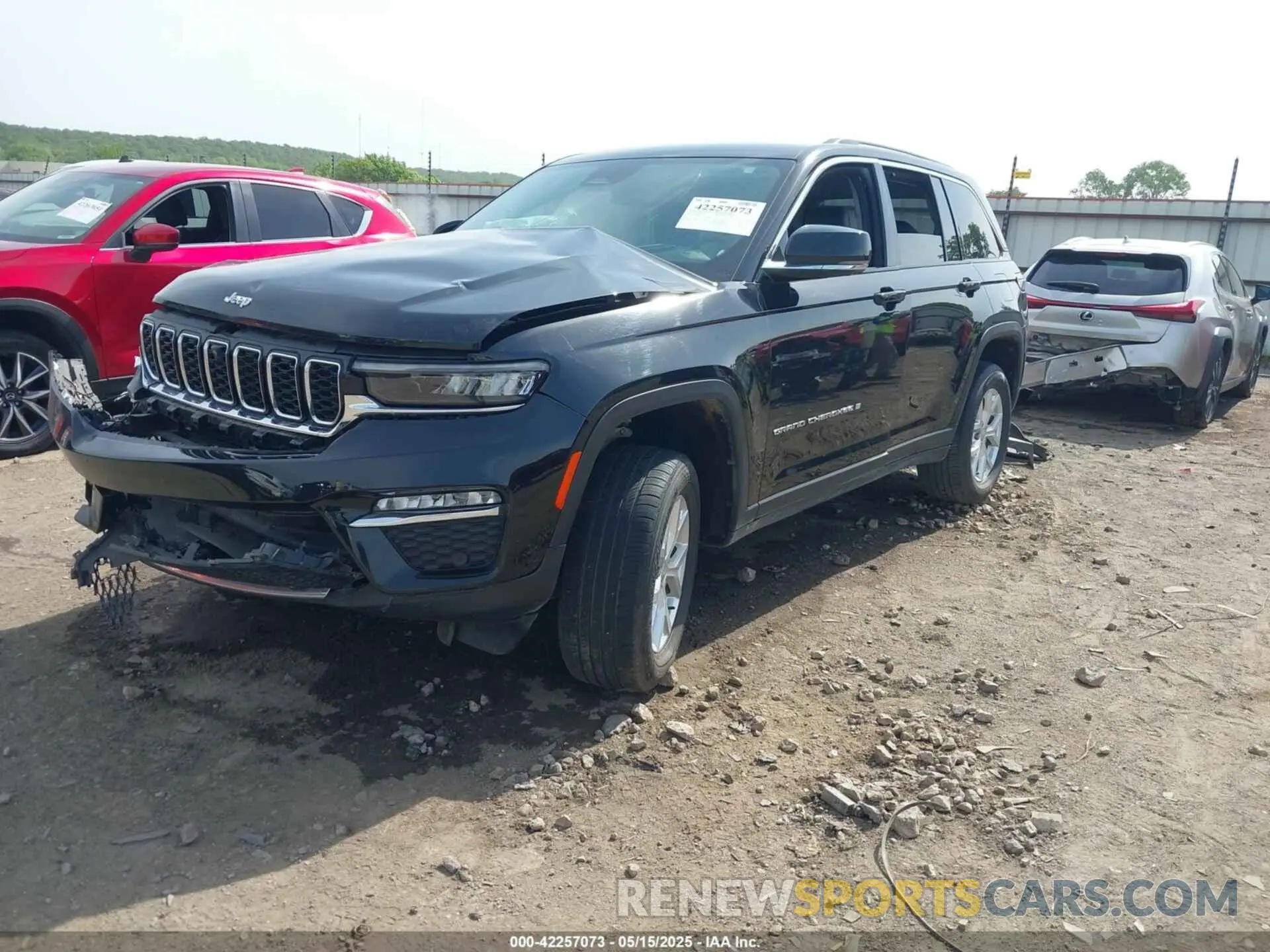 2 Photograph of a damaged car 1C4RJHBG1PC537577 JEEP GRAND CHEROKEE 2023