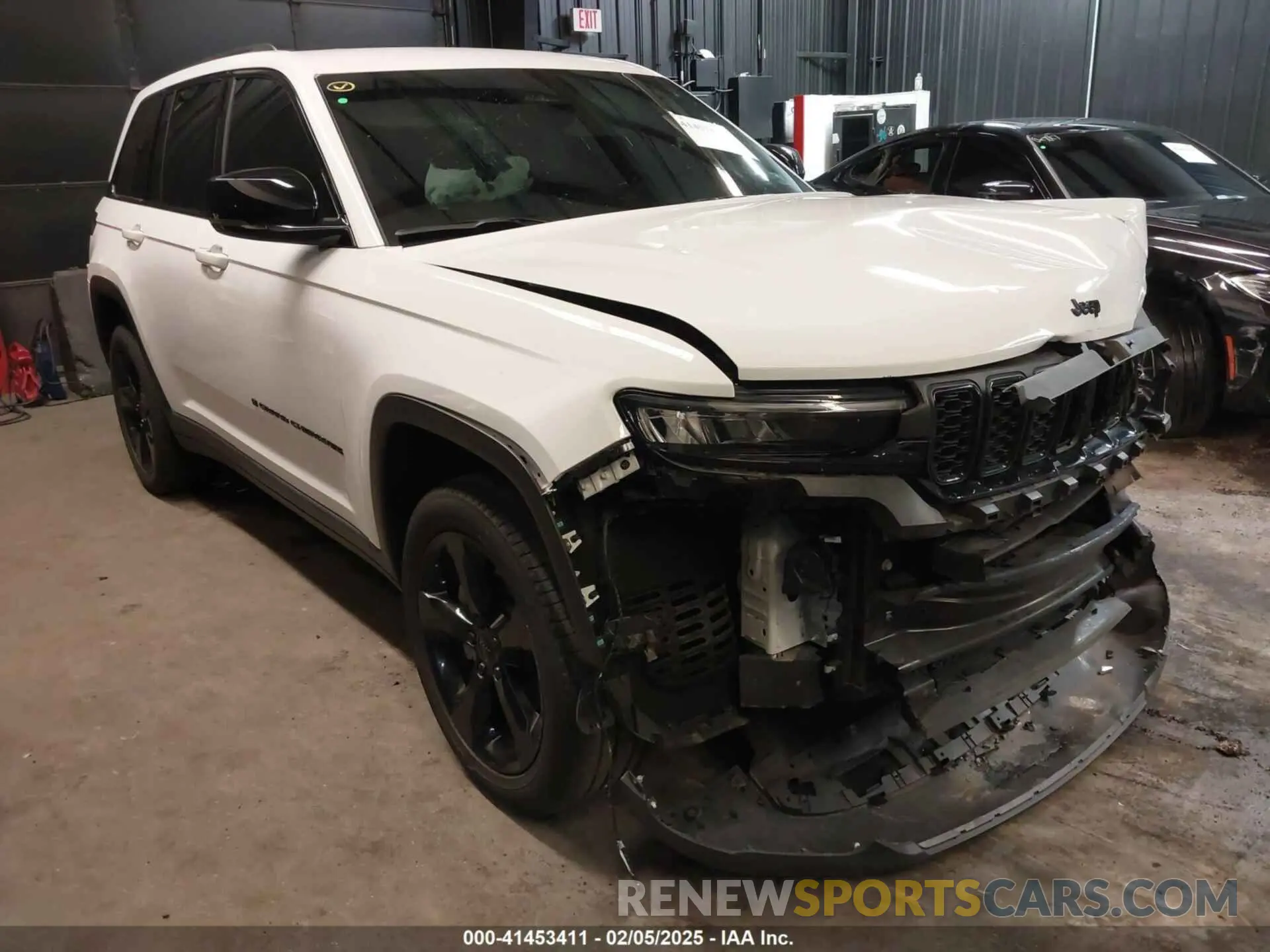 1 Photograph of a damaged car 1C4RJHBG3PC504354 JEEP GRAND CHEROKEE 2023