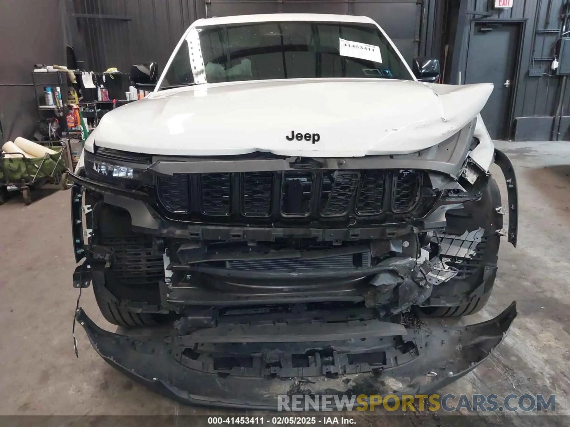 6 Photograph of a damaged car 1C4RJHBG3PC504354 JEEP GRAND CHEROKEE 2023
