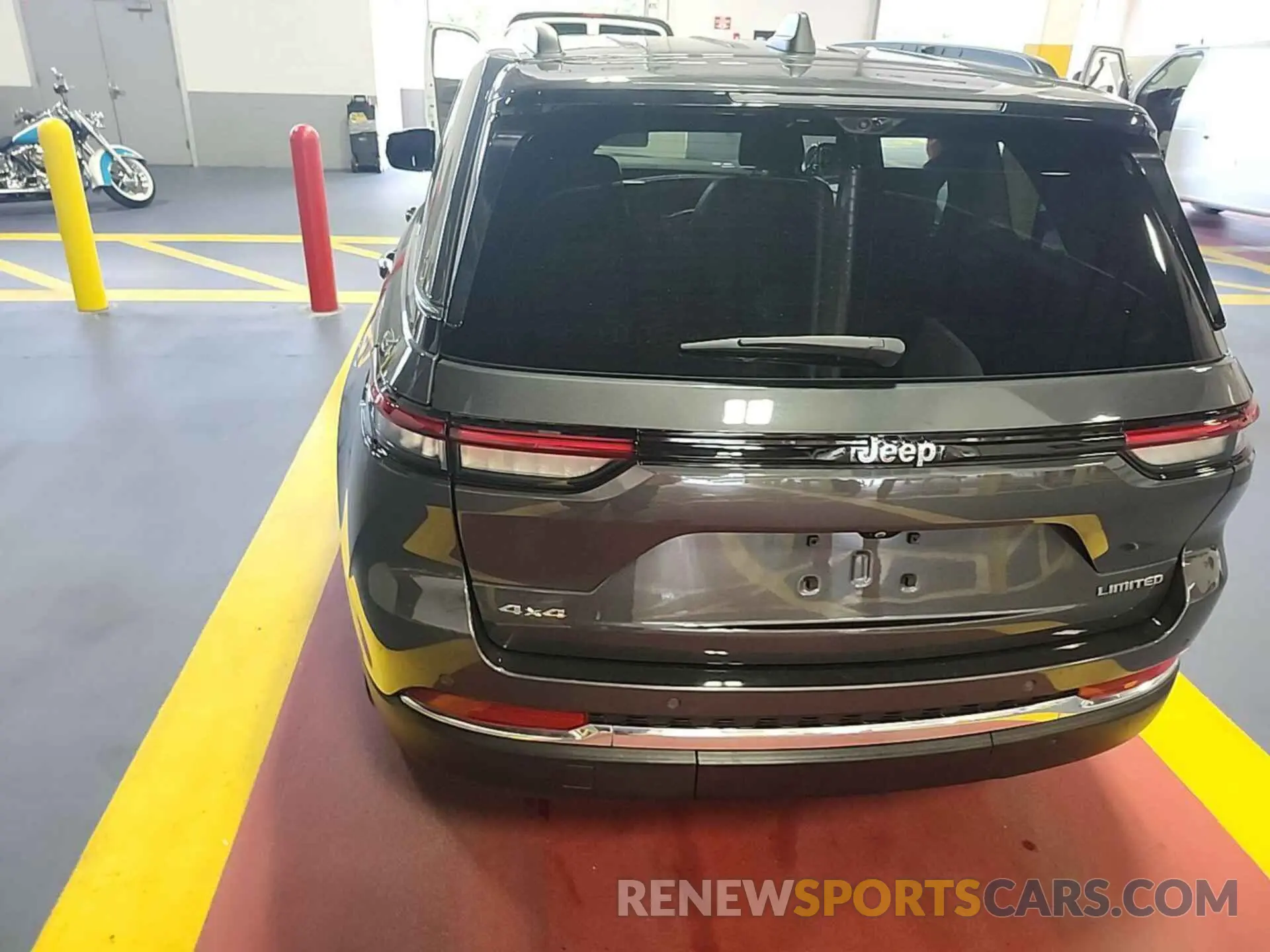 12 Photograph of a damaged car 1C4RJHBG3PC587719 JEEP GRAND CHEROKEE 2023