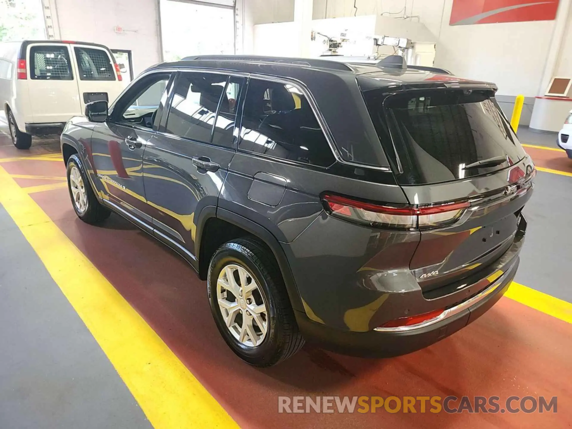 13 Photograph of a damaged car 1C4RJHBG3PC587719 JEEP GRAND CHEROKEE 2023