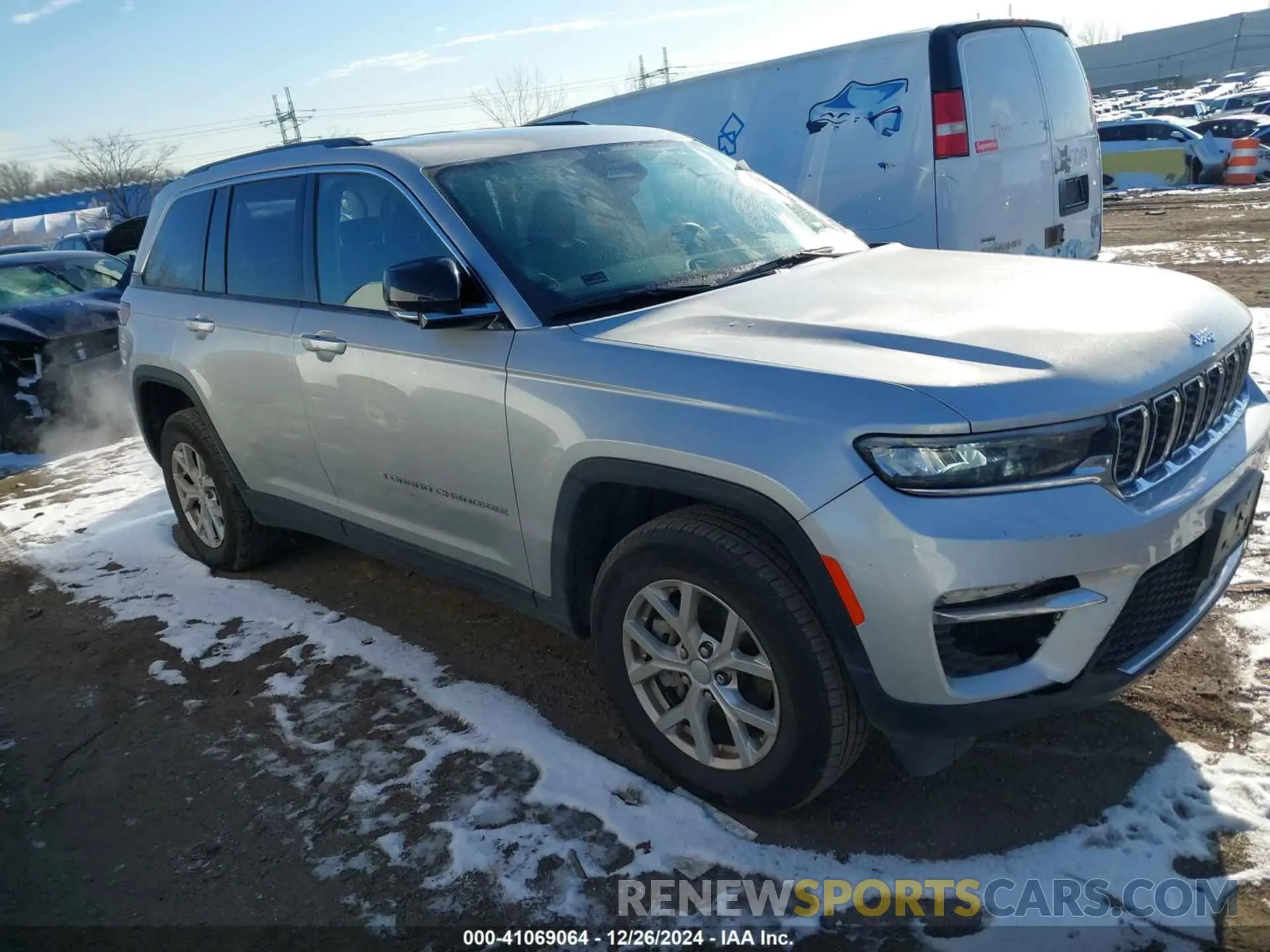 1 Photograph of a damaged car 1C4RJHBG4PC586661 JEEP GRAND CHEROKEE 2023