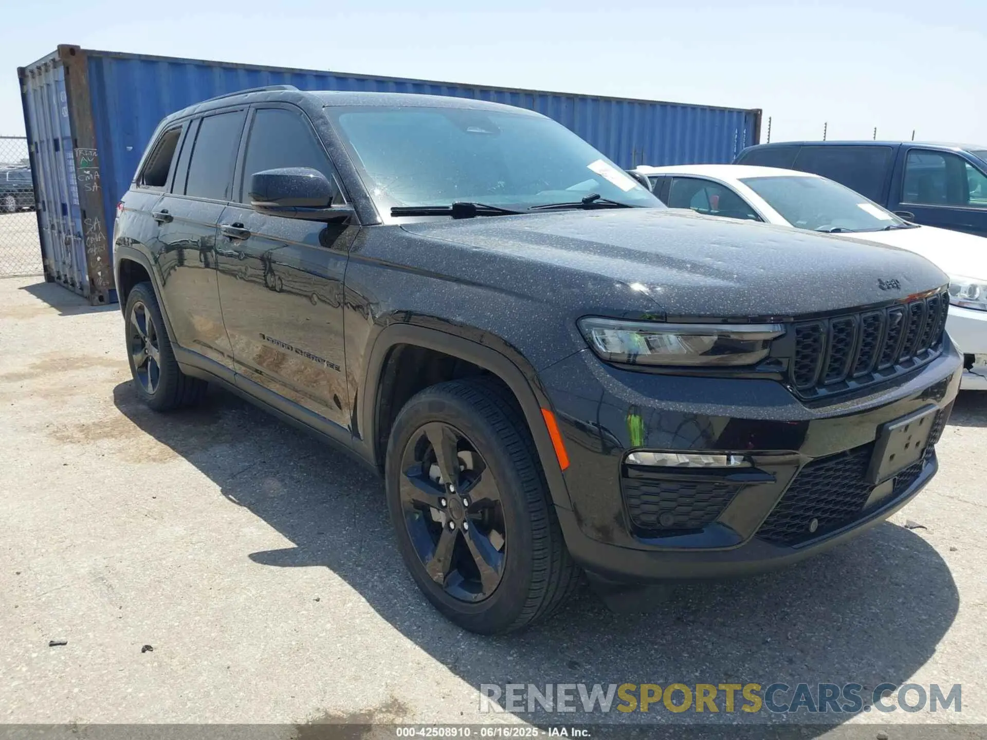 1 Photograph of a damaged car 1C4RJHBG6PC565925 JEEP GRAND CHEROKEE 2023