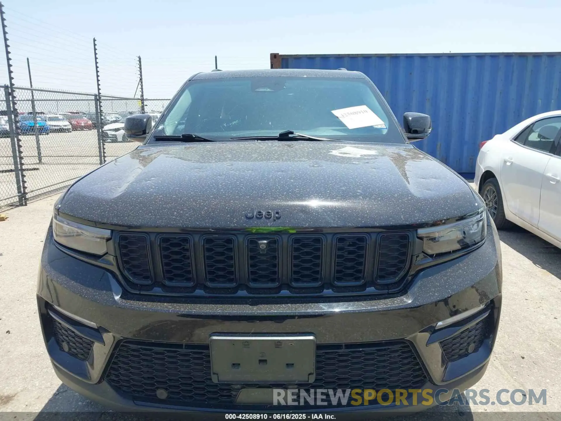 12 Photograph of a damaged car 1C4RJHBG6PC565925 JEEP GRAND CHEROKEE 2023