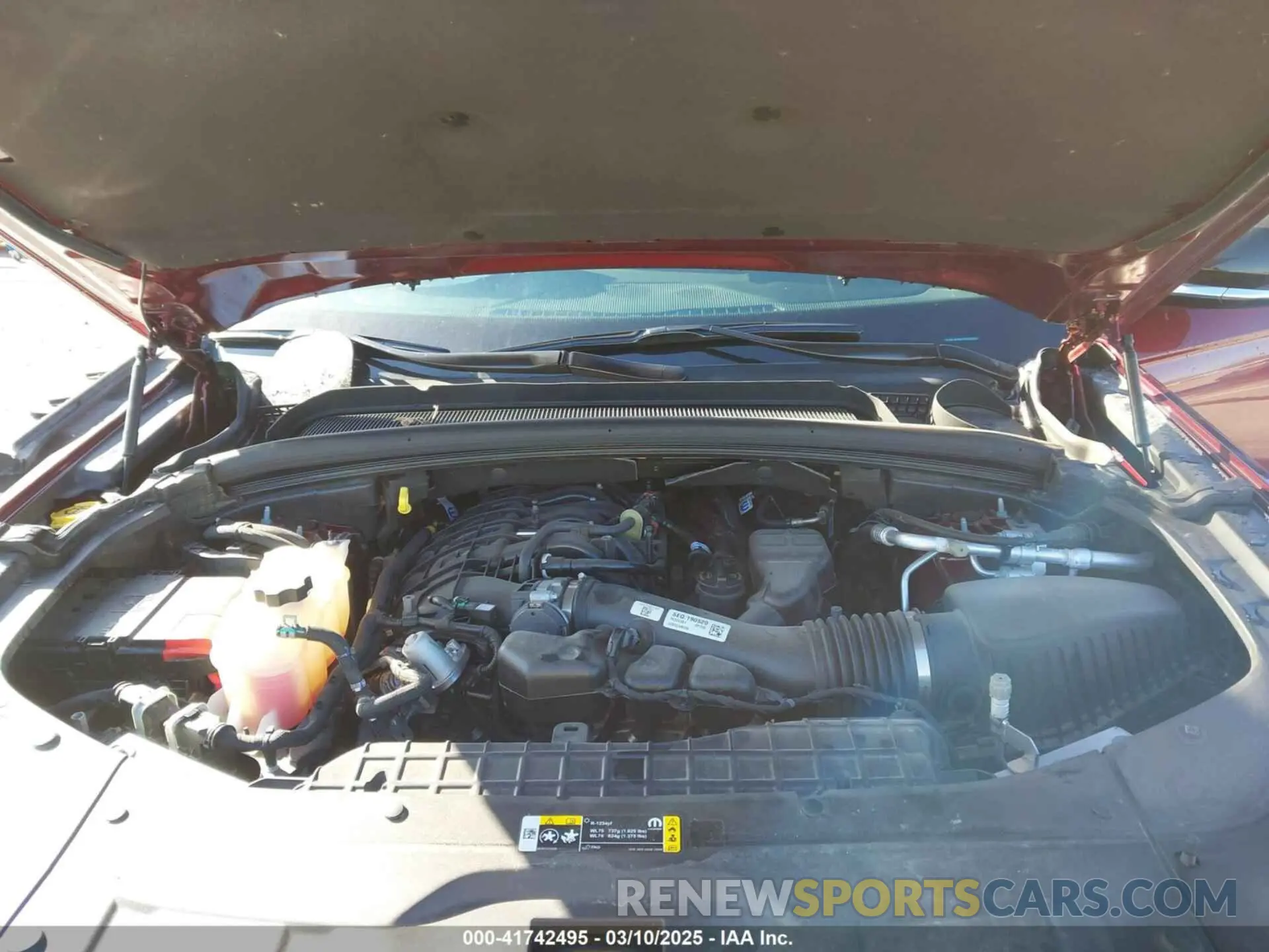 10 Photograph of a damaged car 1C4RJHBG7PC536384 JEEP GRAND CHEROKEE 2023