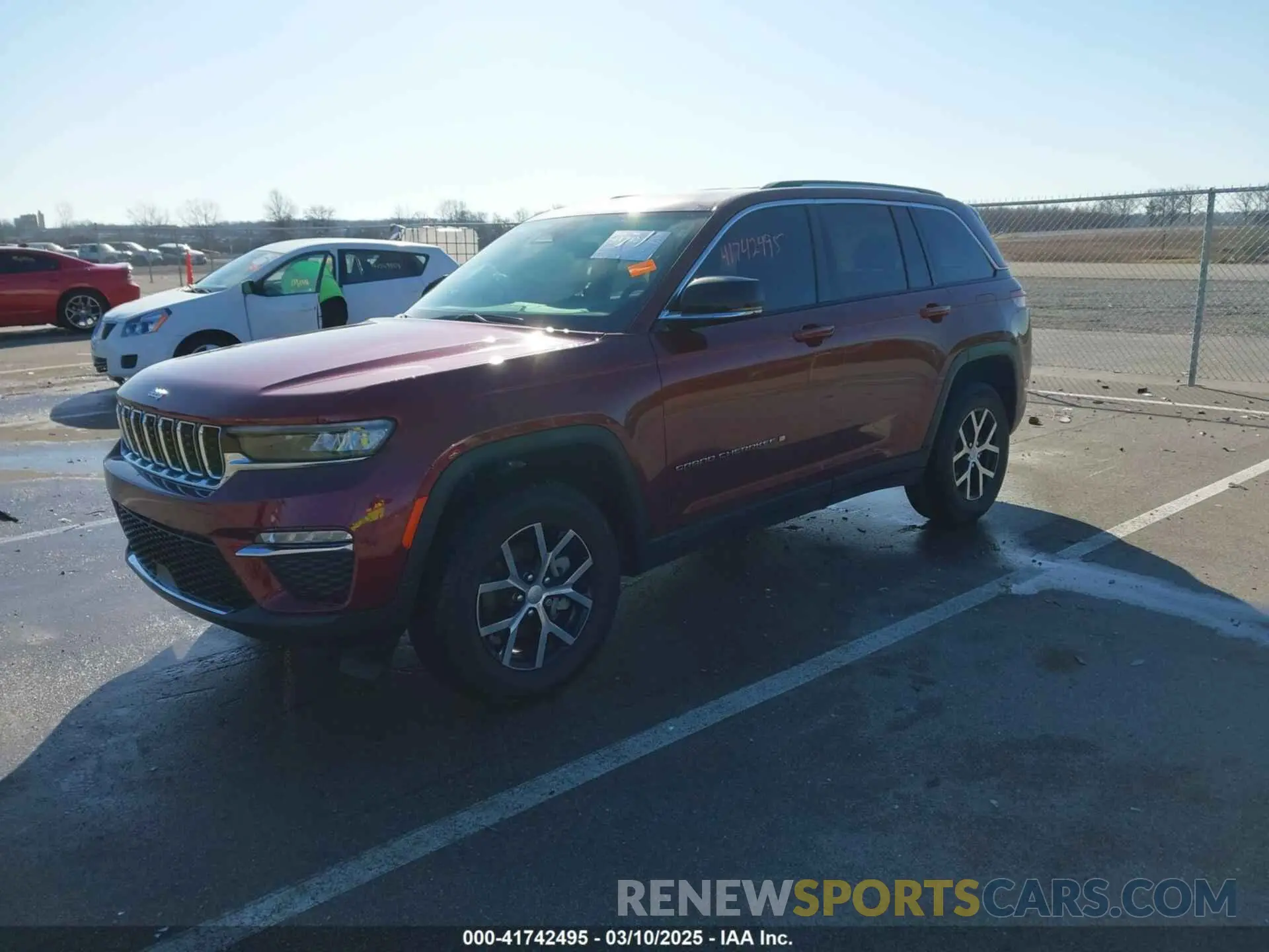 2 Photograph of a damaged car 1C4RJHBG7PC536384 JEEP GRAND CHEROKEE 2023