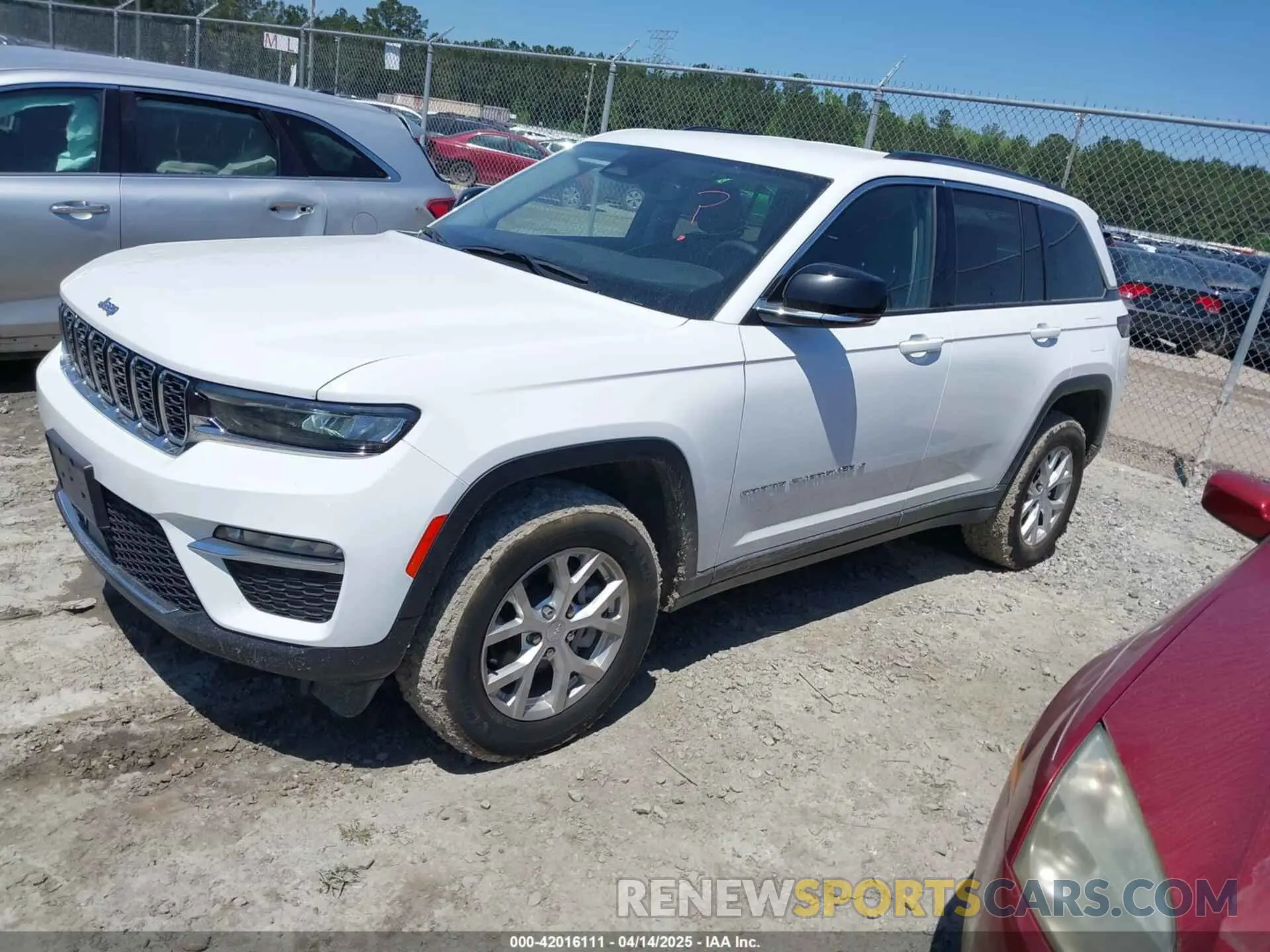 2 Photograph of a damaged car 1C4RJHBG8PC512692 JEEP GRAND CHEROKEE 2023
