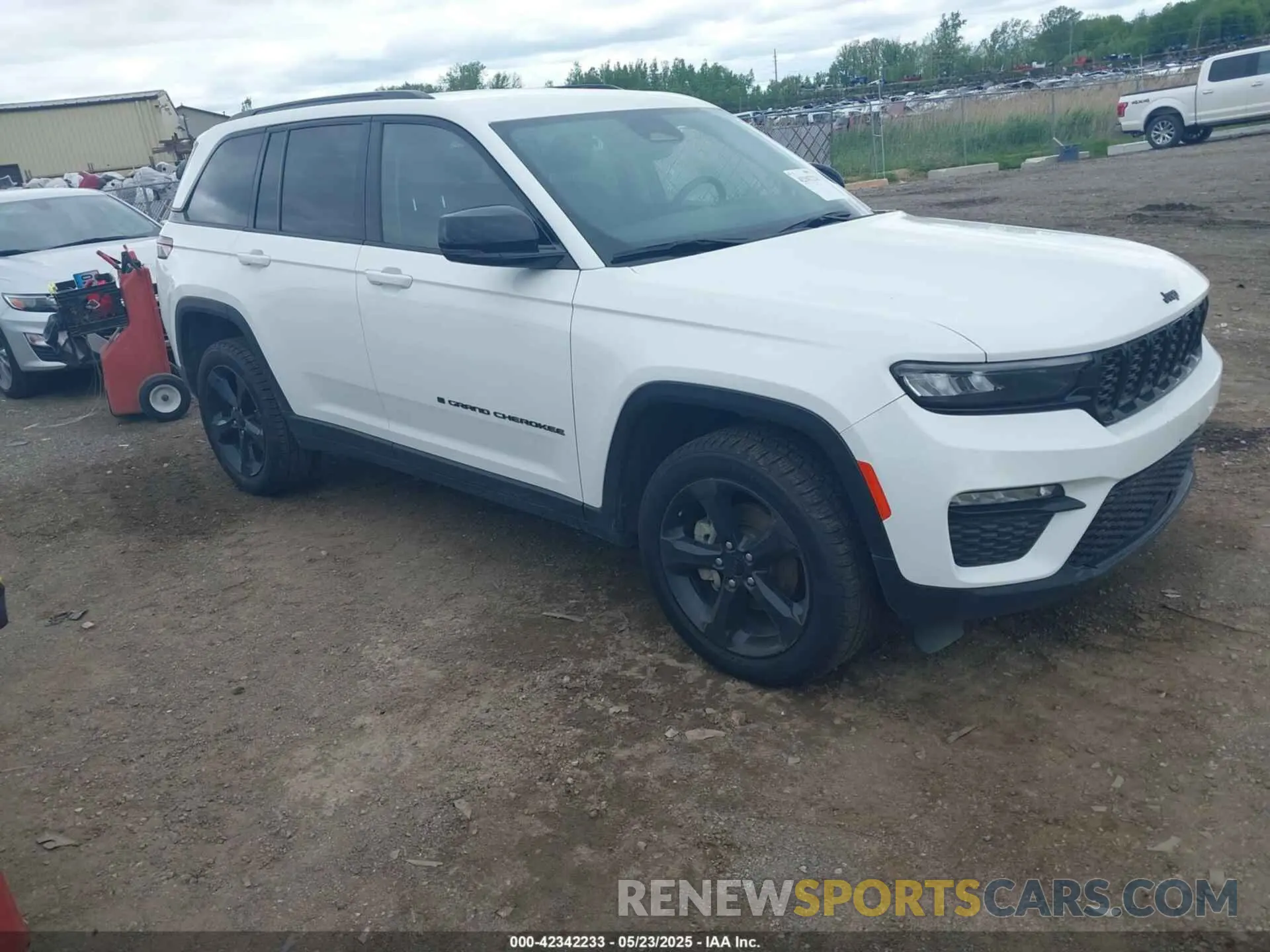 1 Photograph of a damaged car 1C4RJHBG8PC518881 JEEP GRAND CHEROKEE 2023
