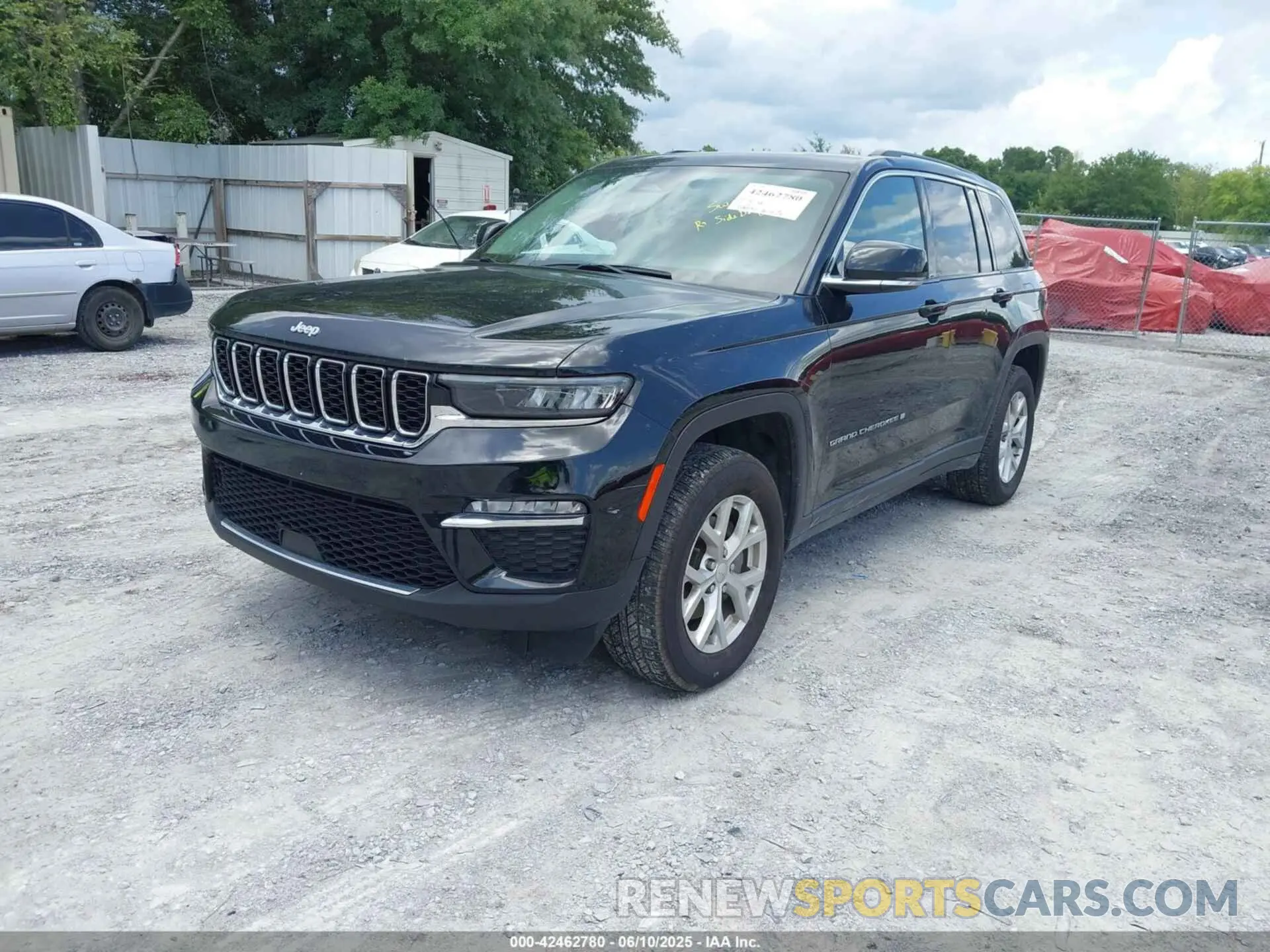 2 Photograph of a damaged car 1C4RJHBG8PC525457 JEEP GRAND CHEROKEE 2023