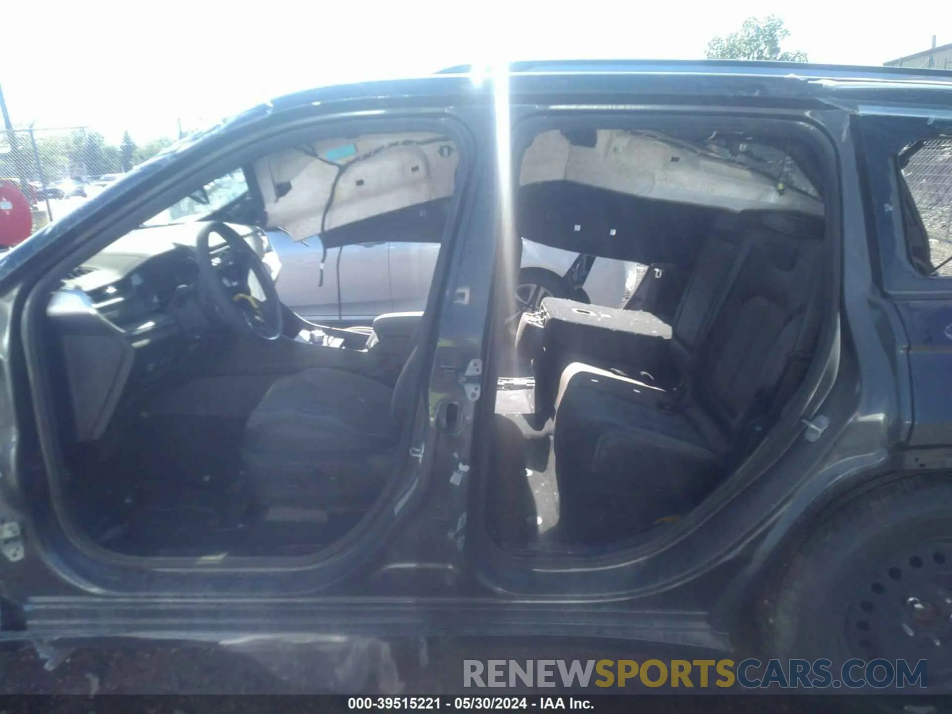 13 Photograph of a damaged car 1C4RJHDG4PC548084 JEEP GRAND CHEROKEE 2023