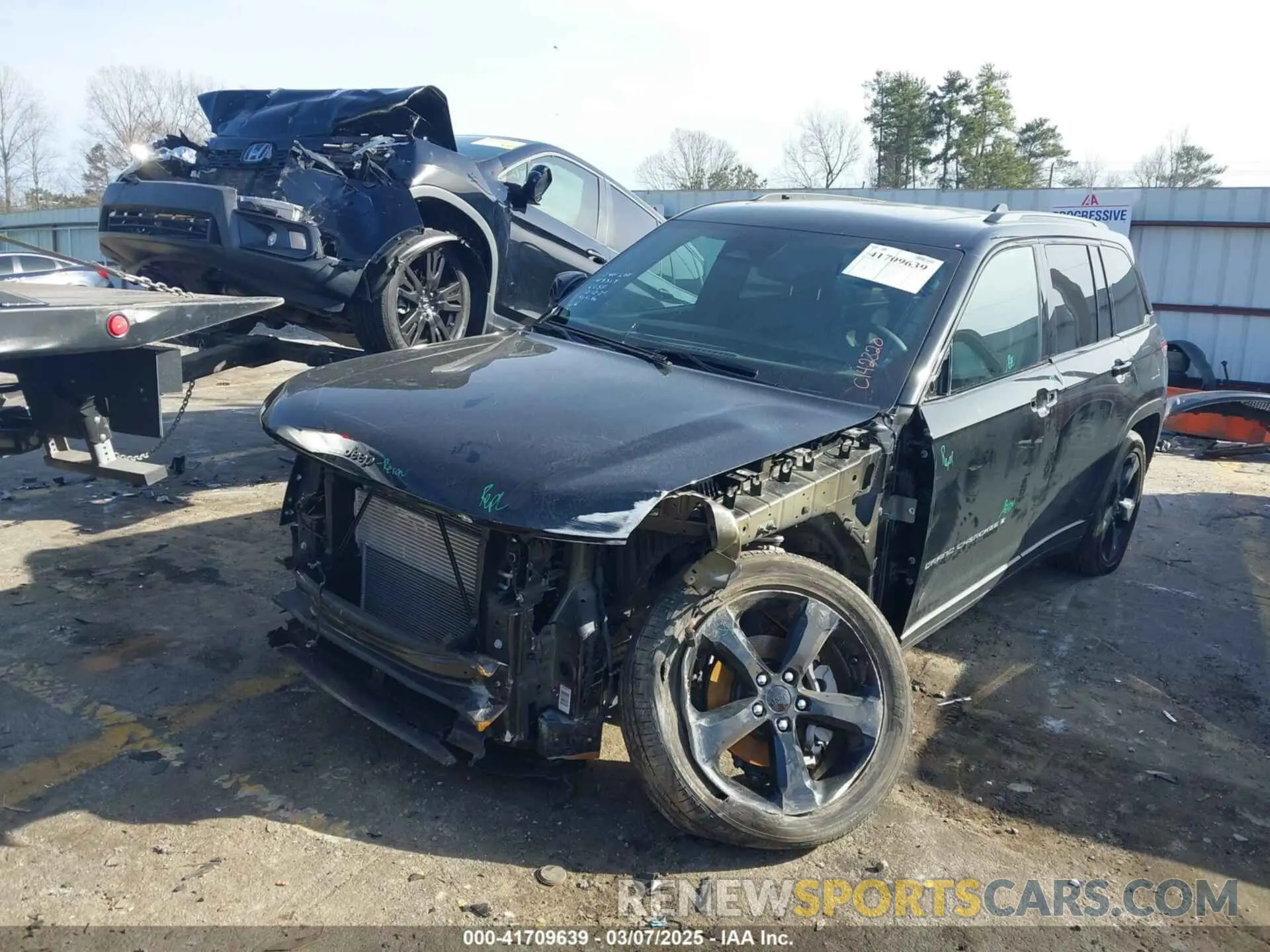 2 Photograph of a damaged car 1C4RJGAG7RC142320 JEEP GRAND CHEROKEE 2024