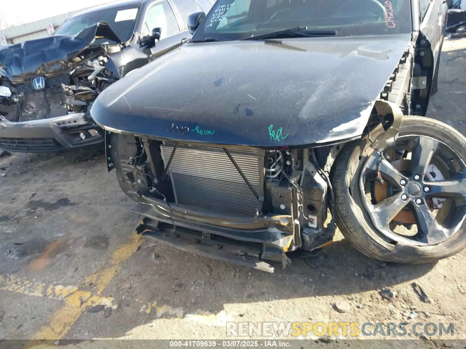 6 Photograph of a damaged car 1C4RJGAG7RC142320 JEEP GRAND CHEROKEE 2024