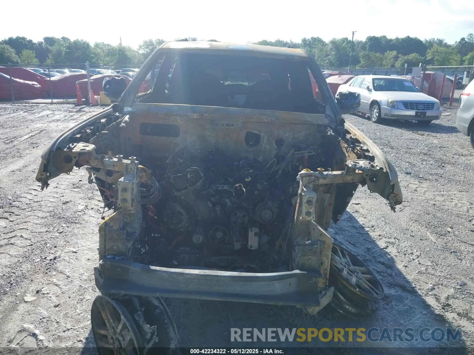 6 Photograph of a damaged car 1C4RJGAGXRC187574 JEEP GRAND CHEROKEE 2024