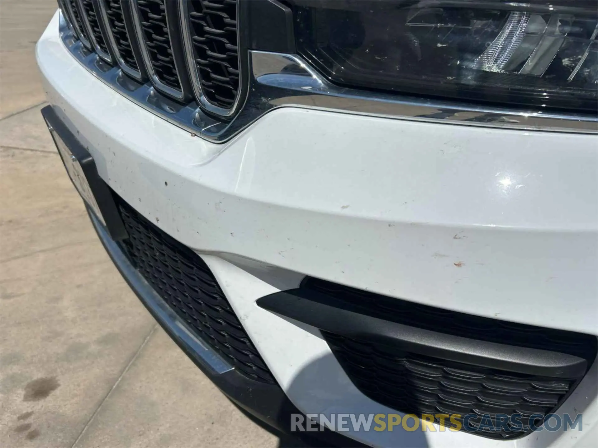 17 Photograph of a damaged car 1C4RJHAG1RC200332 JEEP GRAND CHEROKEE 2024