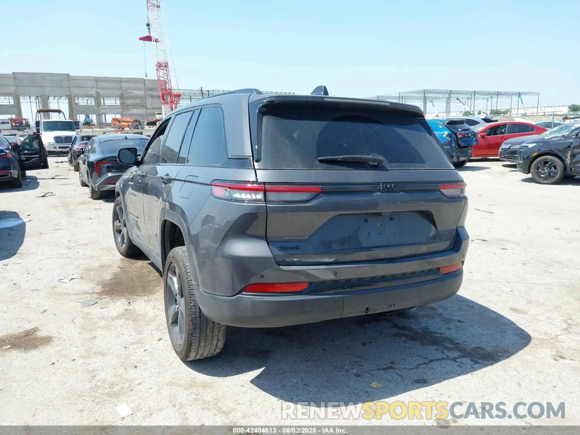 3 Photograph of a damaged car 1C4RJHAG2RC162769 JEEP GRAND CHEROKEE 2024