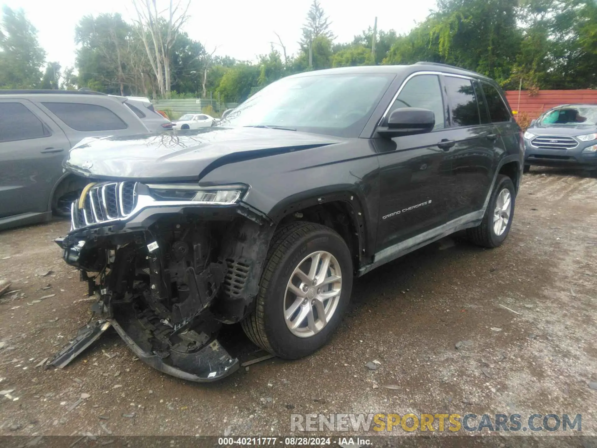 2 Photograph of a damaged car 1C4RJHAG3RC185851 JEEP GRAND CHEROKEE 2024