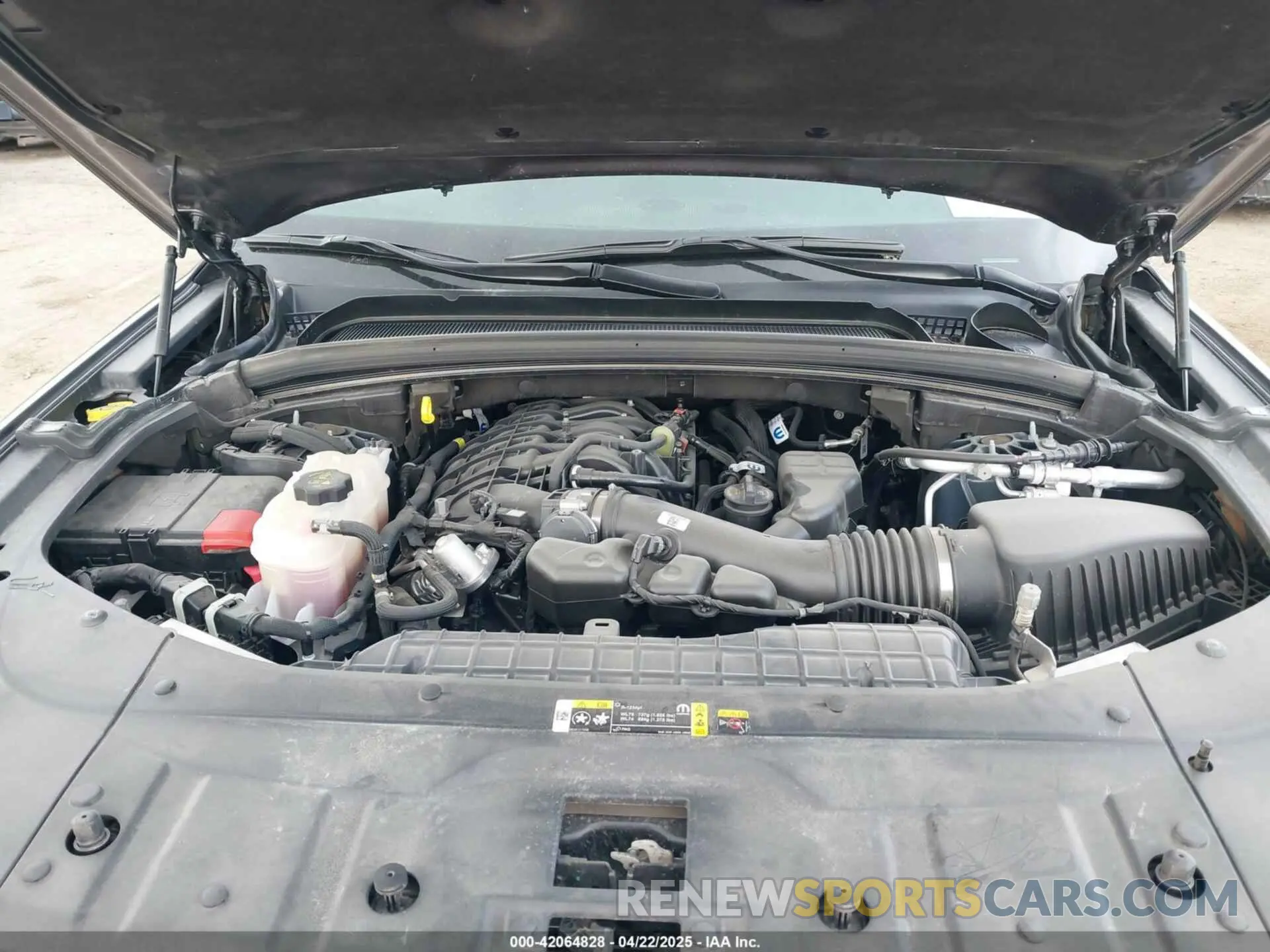 10 Photograph of a damaged car 1C4RJHAG5R8951467 JEEP GRAND CHEROKEE 2024