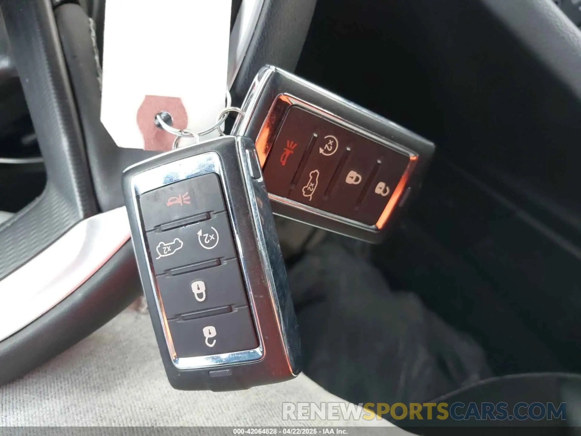 11 Photograph of a damaged car 1C4RJHAG5R8951467 JEEP GRAND CHEROKEE 2024