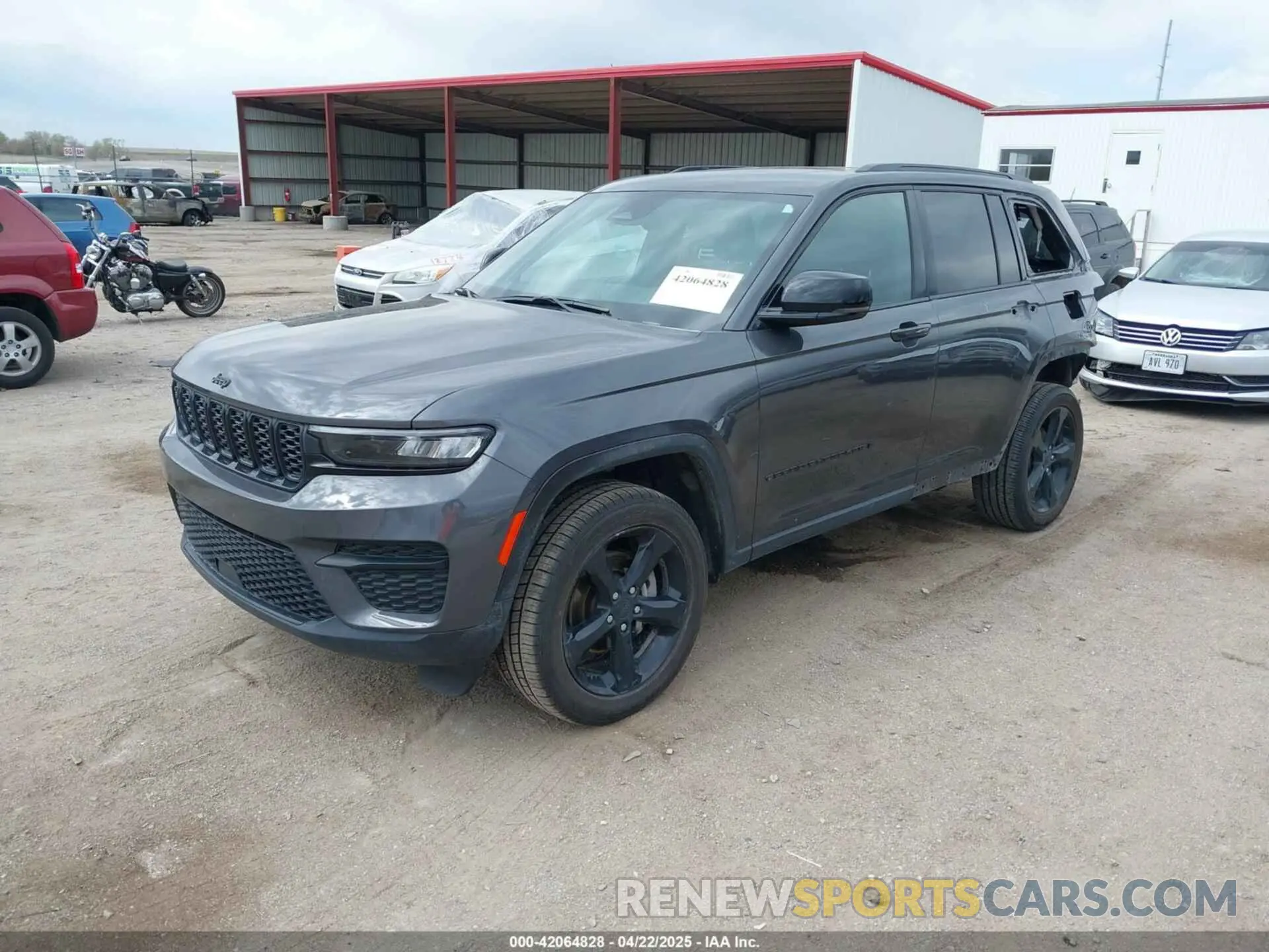 2 Photograph of a damaged car 1C4RJHAG5R8951467 JEEP GRAND CHEROKEE 2024