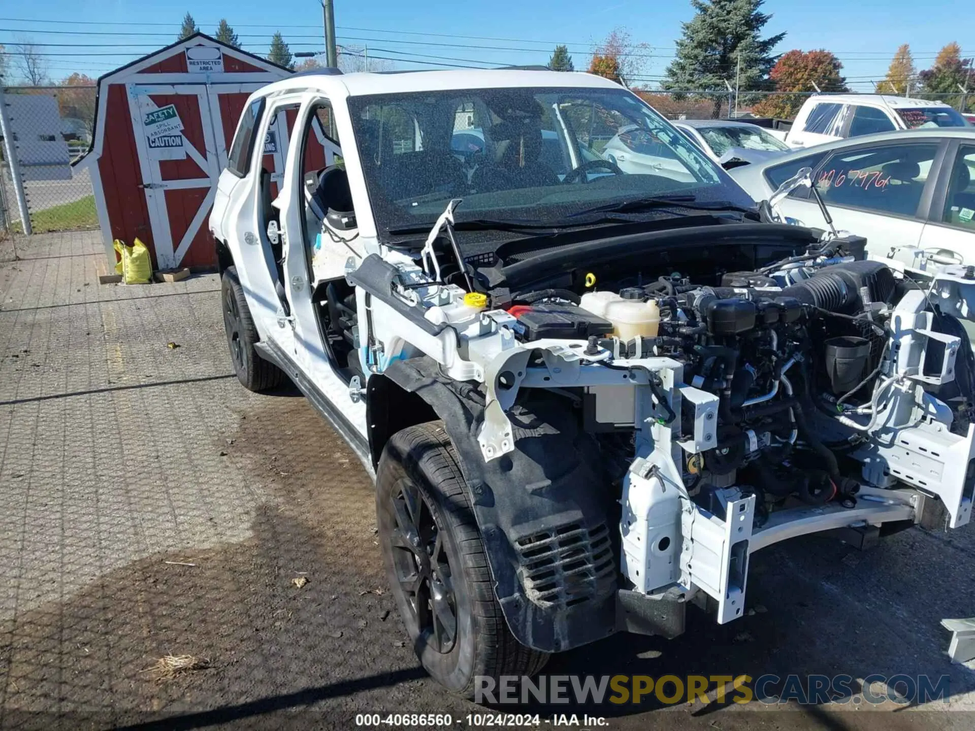 1 Photograph of a damaged car 1C4RJHAG5RC223127 JEEP GRAND CHEROKEE 2024
