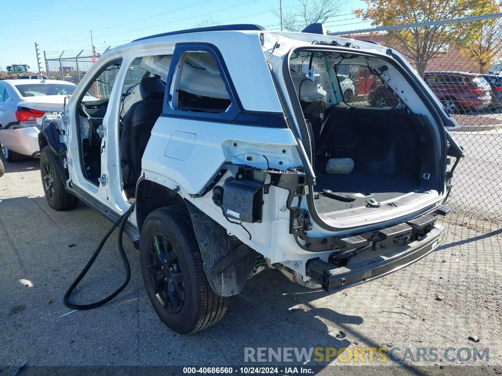3 Photograph of a damaged car 1C4RJHAG5RC223127 JEEP GRAND CHEROKEE 2024