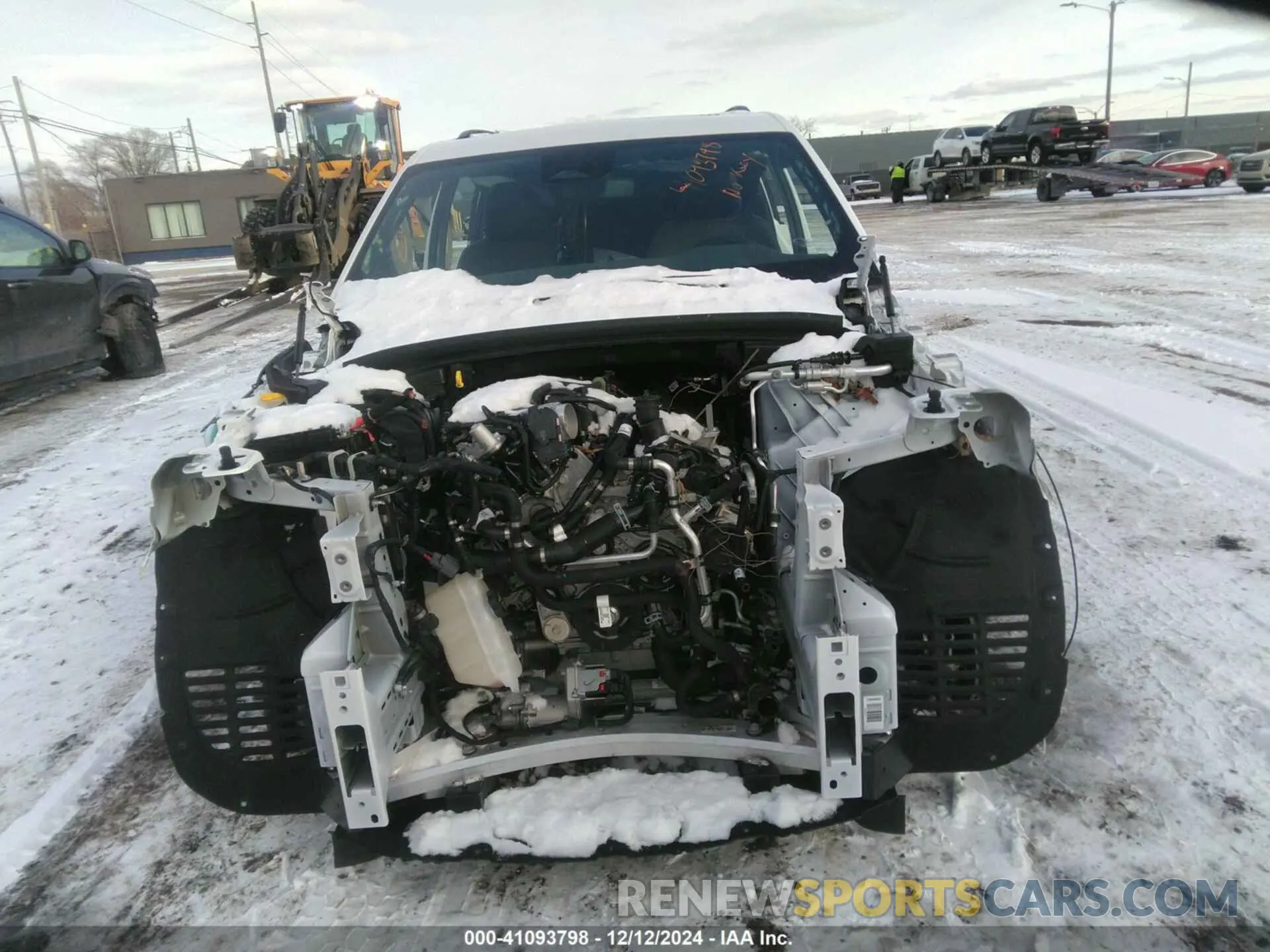 6 Photograph of a damaged car 1C4RJHAG7RC236090 JEEP GRAND CHEROKEE 2024
