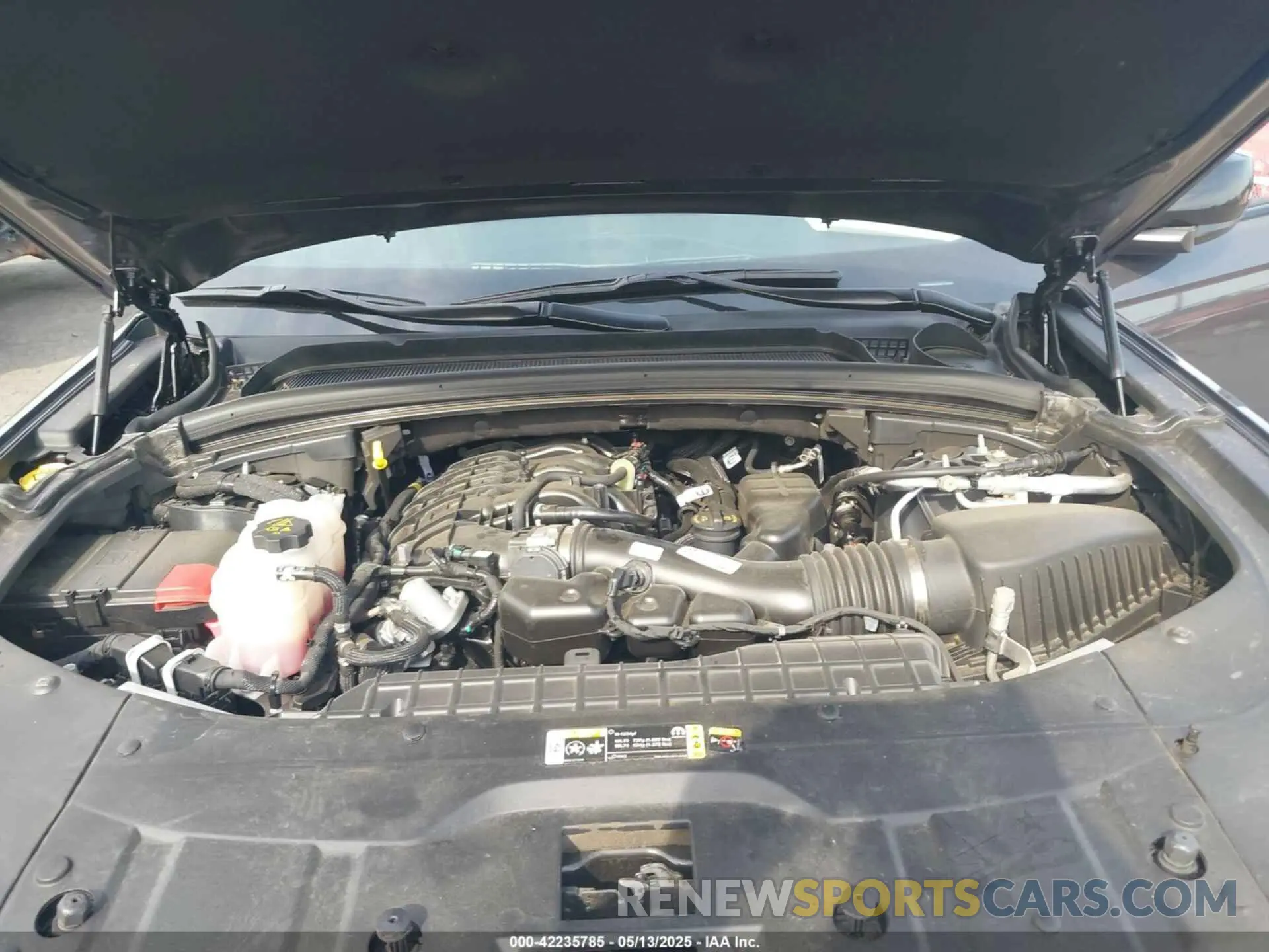 10 Photograph of a damaged car 1C4RJHAGXRC176922 JEEP GRAND CHEROKEE 2024