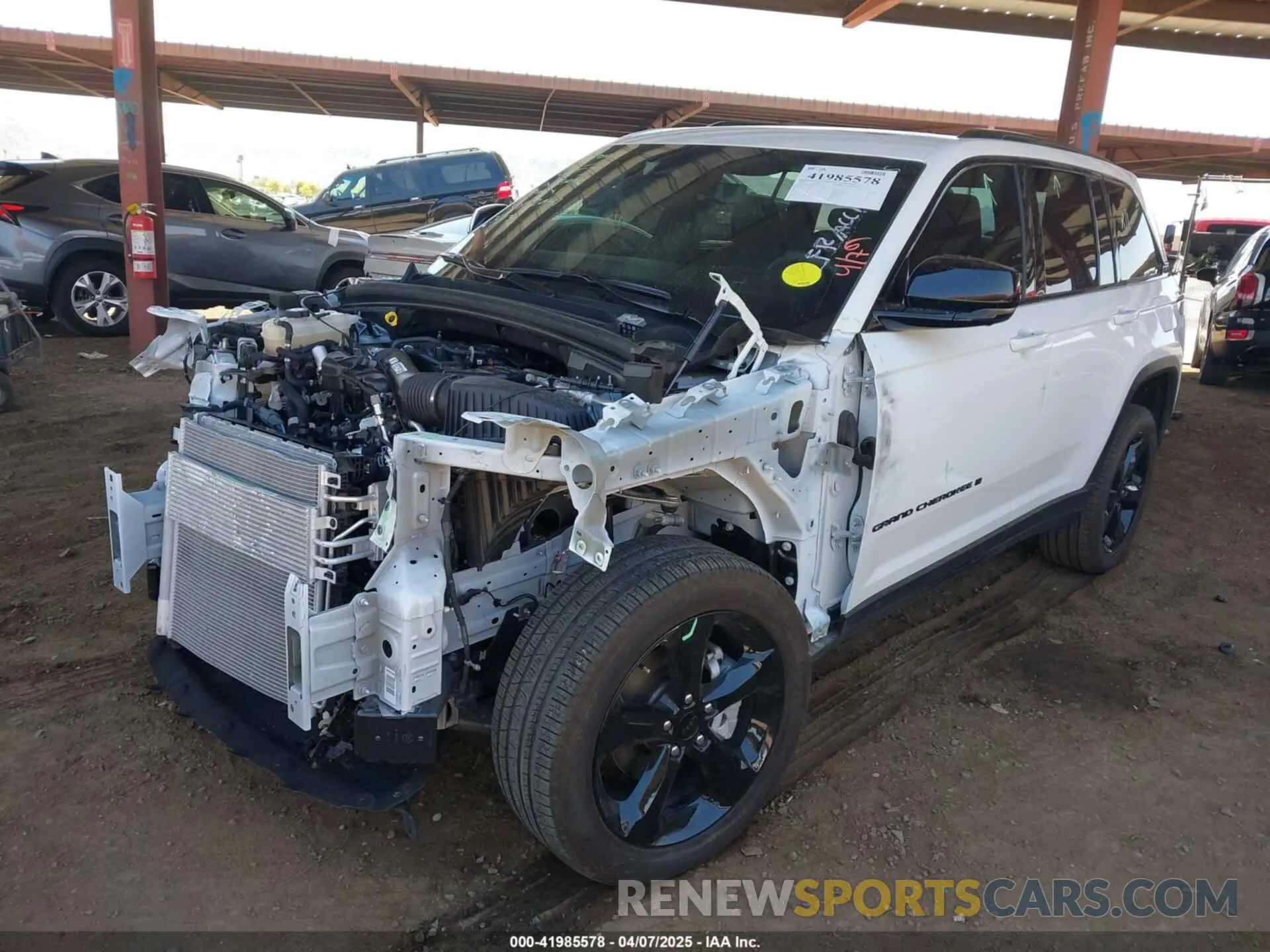 2 Photograph of a damaged car 1C4RJHBG0RC185384 JEEP GRAND CHEROKEE 2024