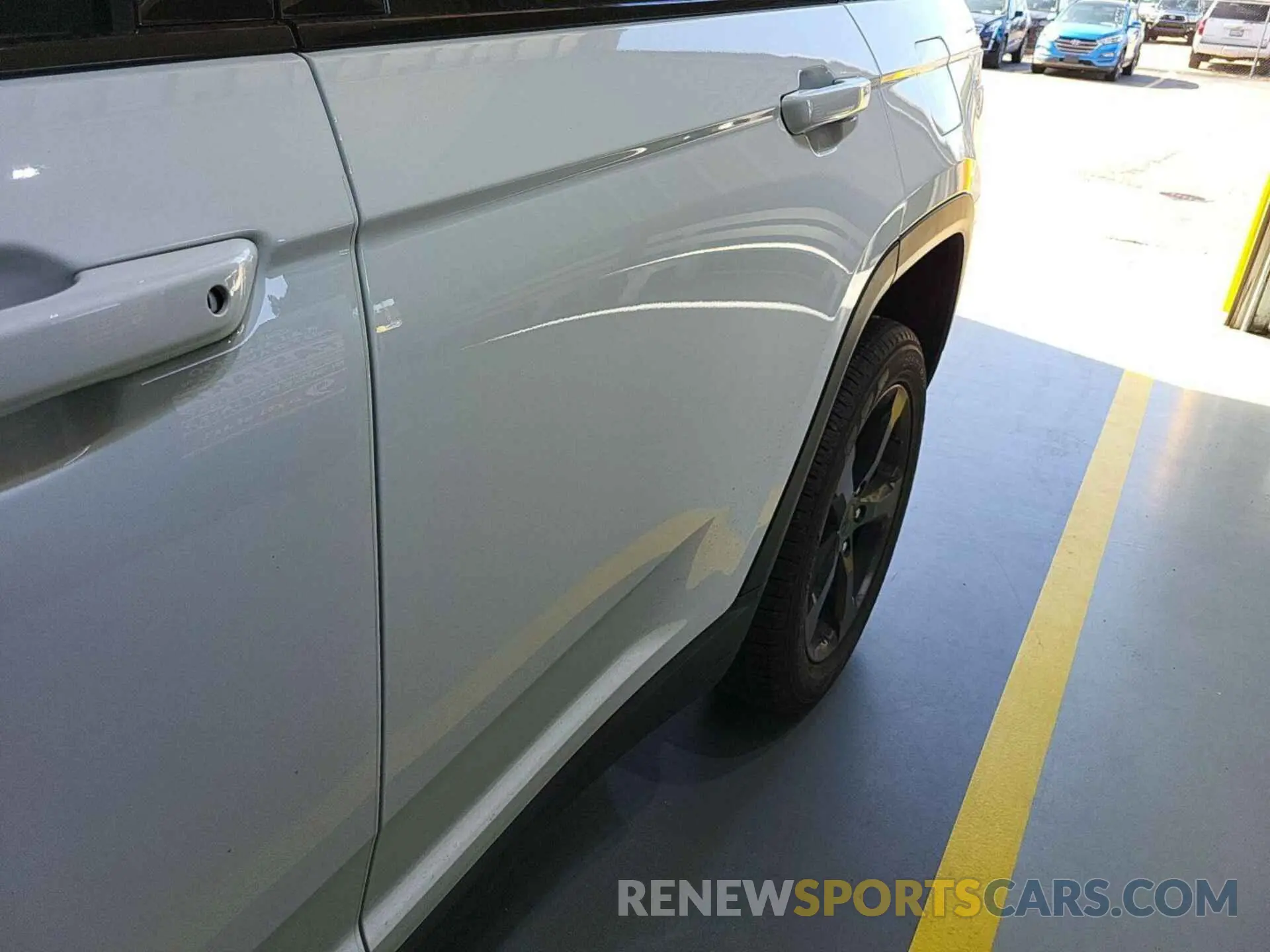14 Photograph of a damaged car 1C4RJHBG2R8622210 JEEP GRAND CHEROKEE 2024