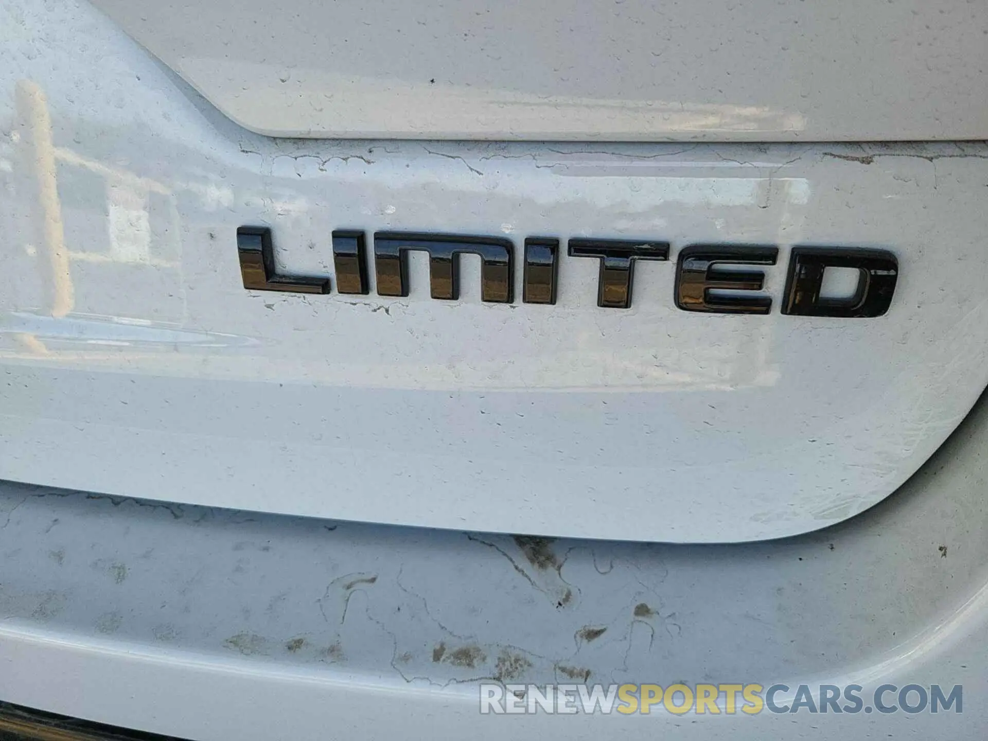 6 Photograph of a damaged car 1C4RJHBG2R8622210 JEEP GRAND CHEROKEE 2024