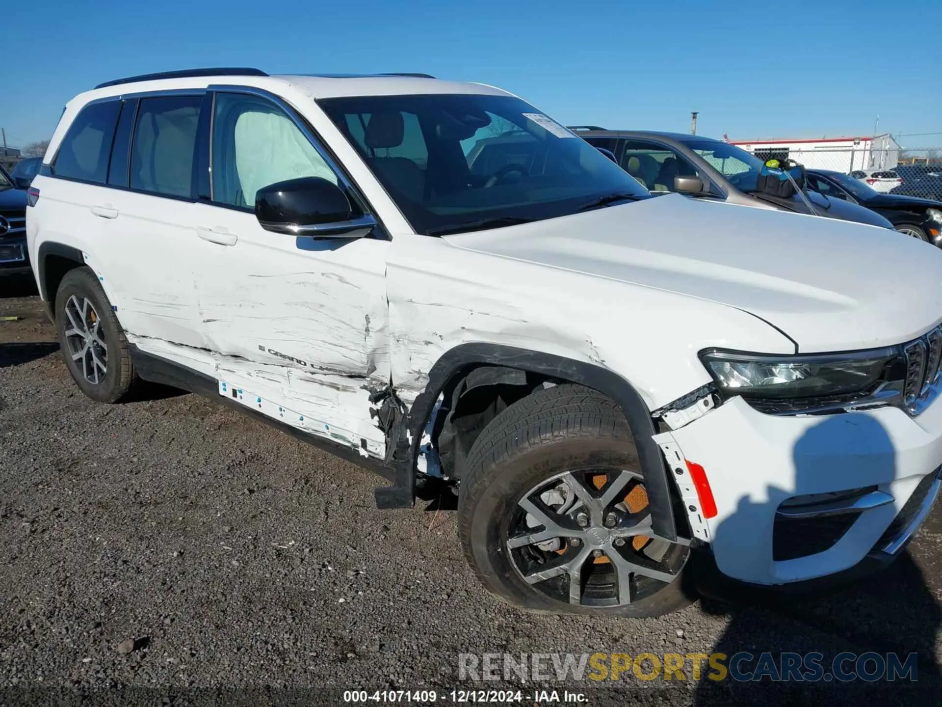 6 Photograph of a damaged car 1C4RJHBG2RC230115 JEEP GRAND CHEROKEE 2024