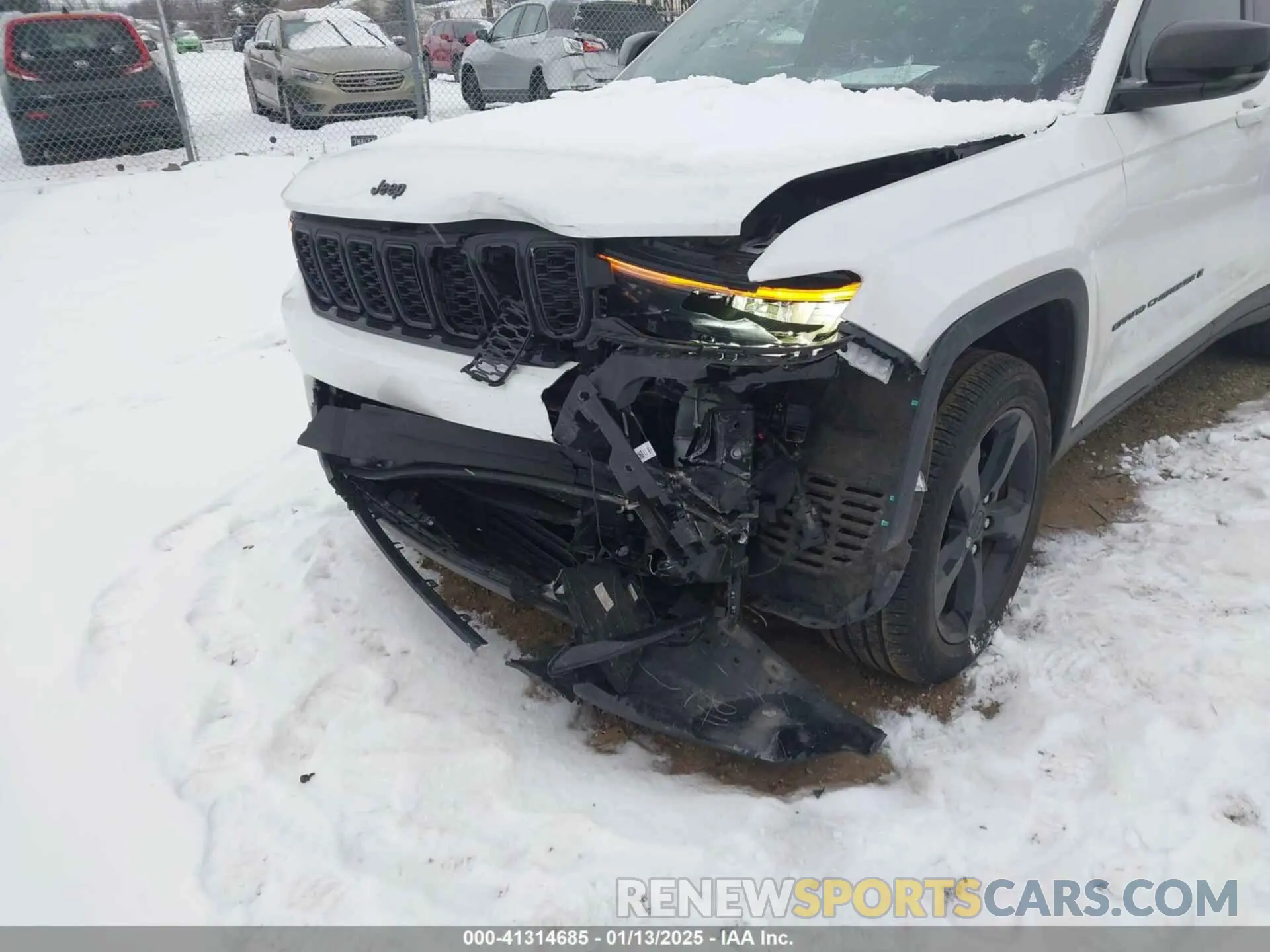 6 Photograph of a damaged car 1C4RJHBG5RC223711 JEEP GRAND CHEROKEE 2024