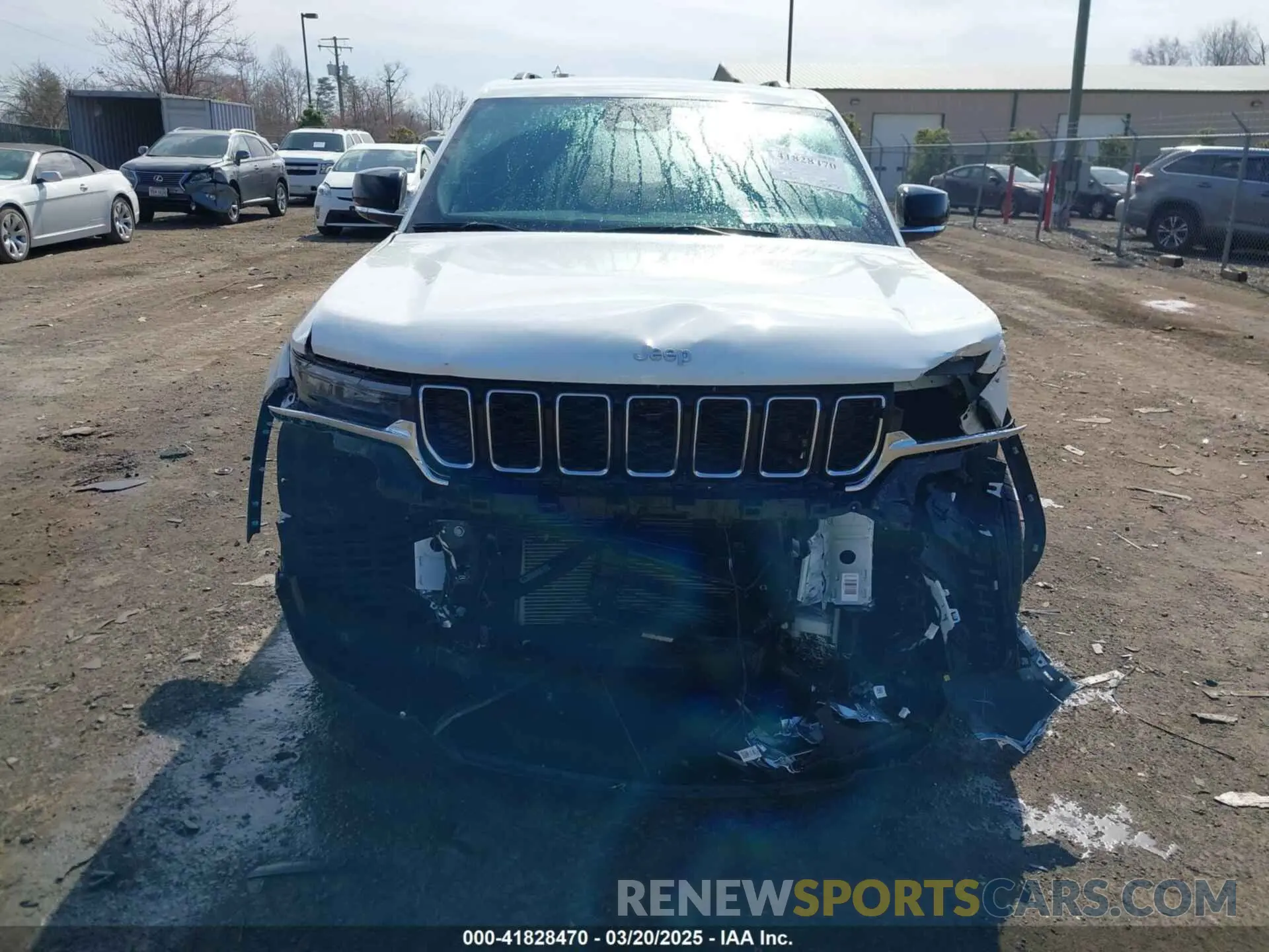 6 Photograph of a damaged car 1C4RJHBG6RC230277 JEEP GRAND CHEROKEE 2024