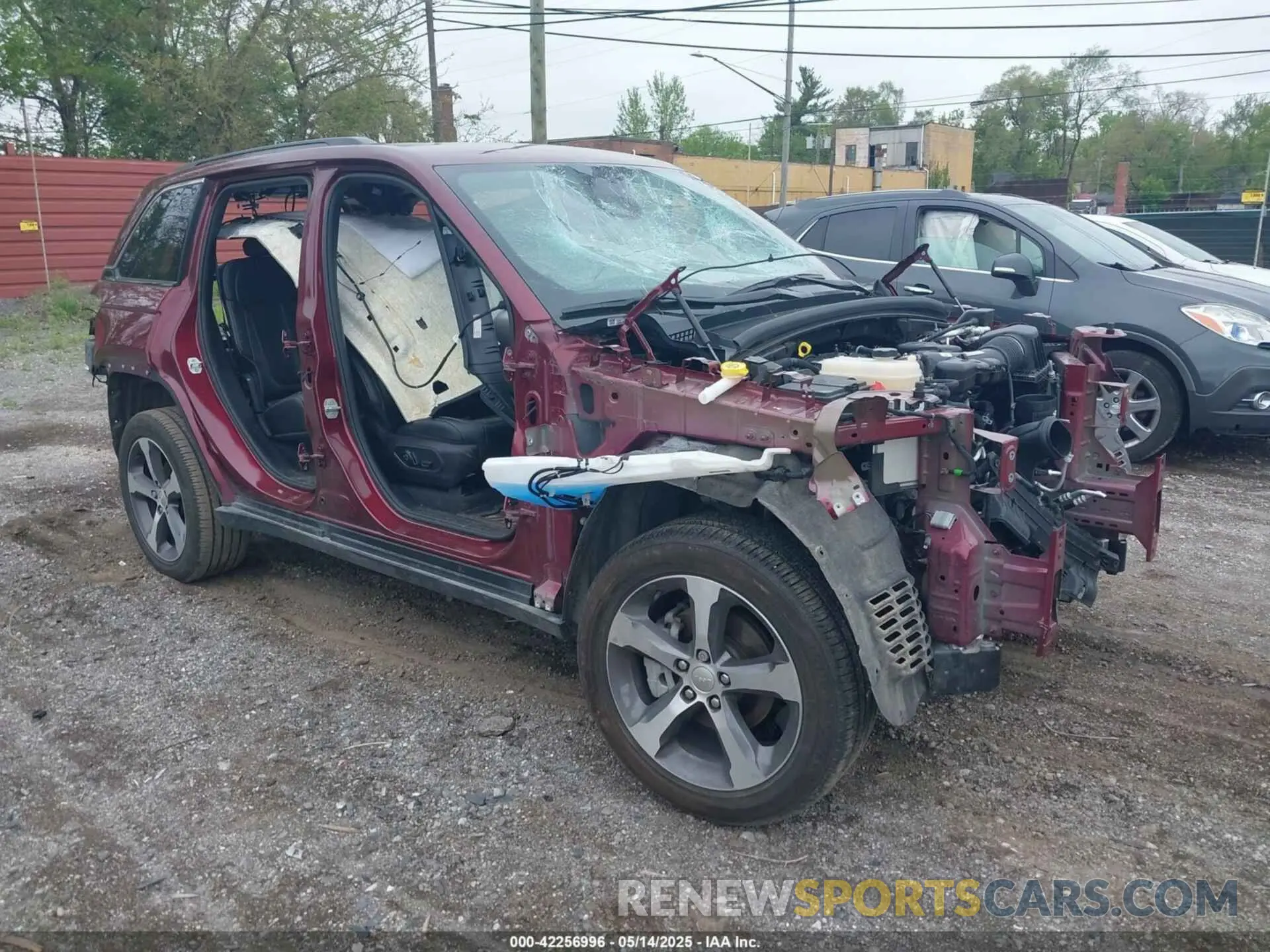 1 Photograph of a damaged car 1C4RJHBG9RC132120 JEEP GRAND CHEROKEE 2024