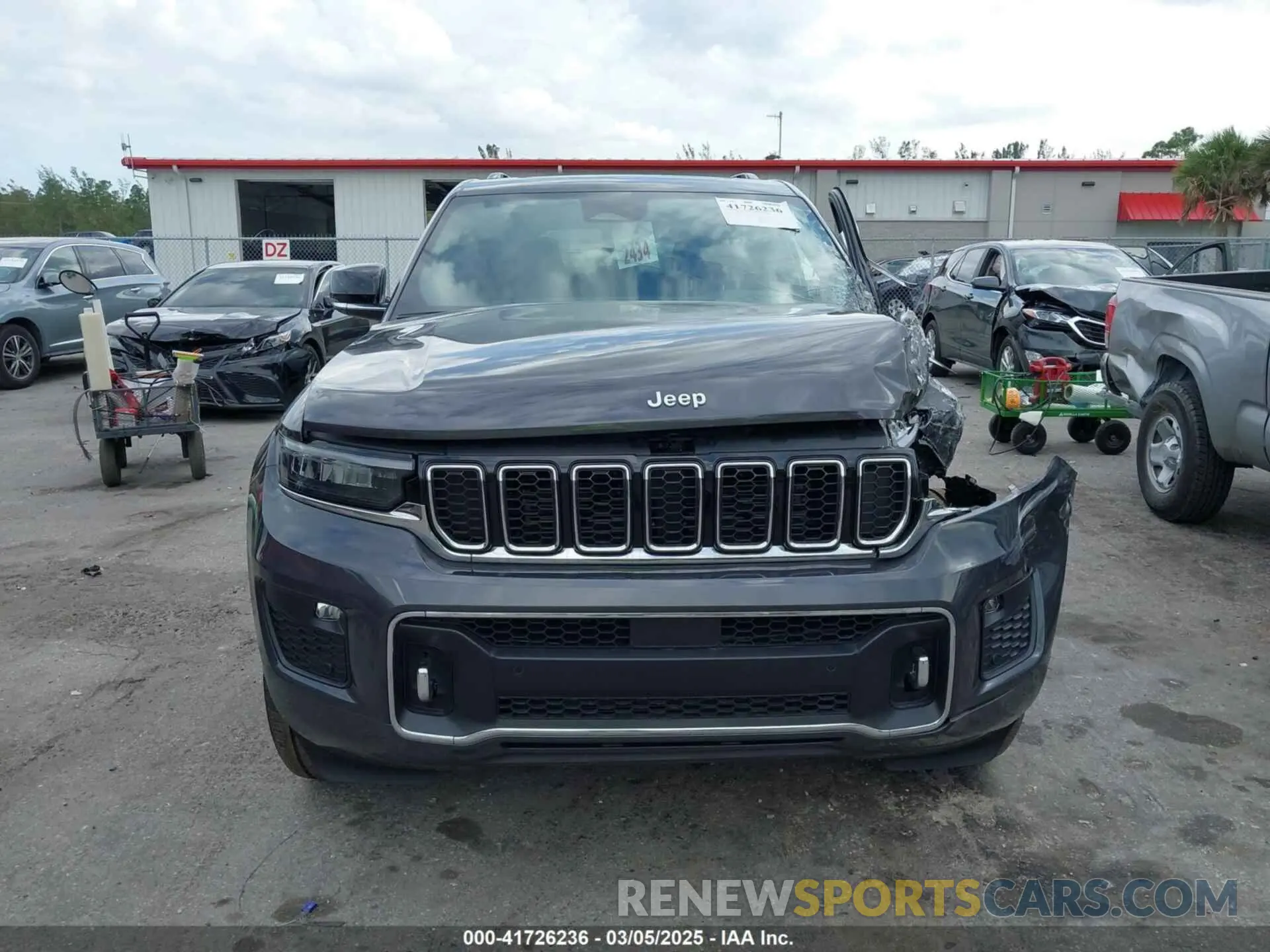 12 Photograph of a damaged car 1C4RJHDG8R8540110 JEEP GRAND CHEROKEE 2024