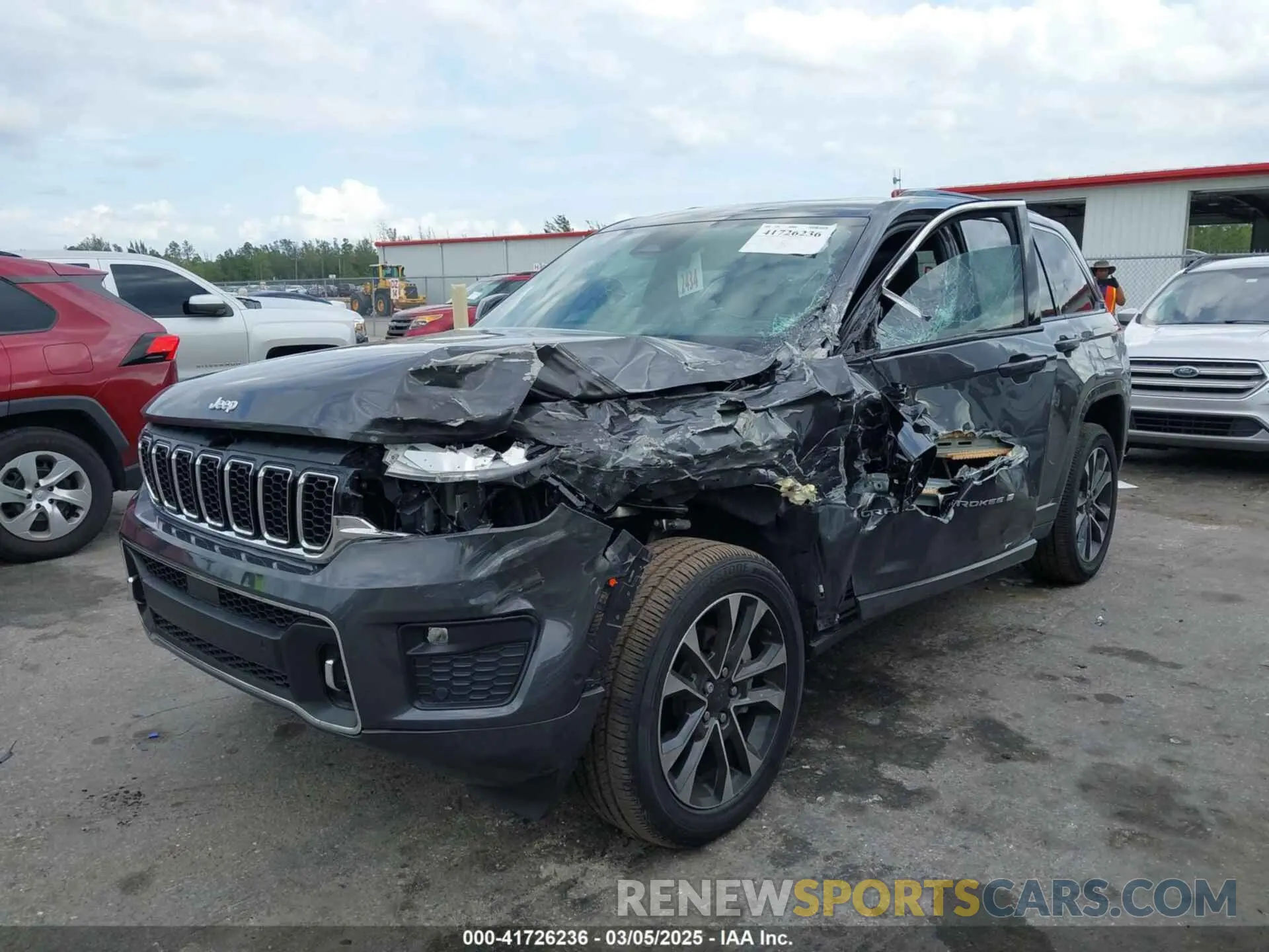 2 Photograph of a damaged car 1C4RJHDG8R8540110 JEEP GRAND CHEROKEE 2024