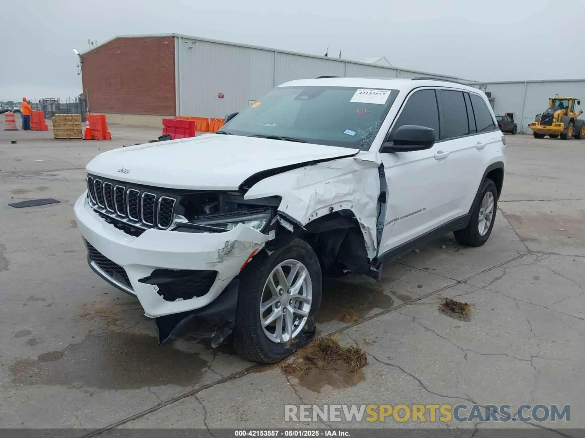 6 Photograph of a damaged car 1C4RJGAG1SC284247 JEEP GRAND CHEROKEE 2025