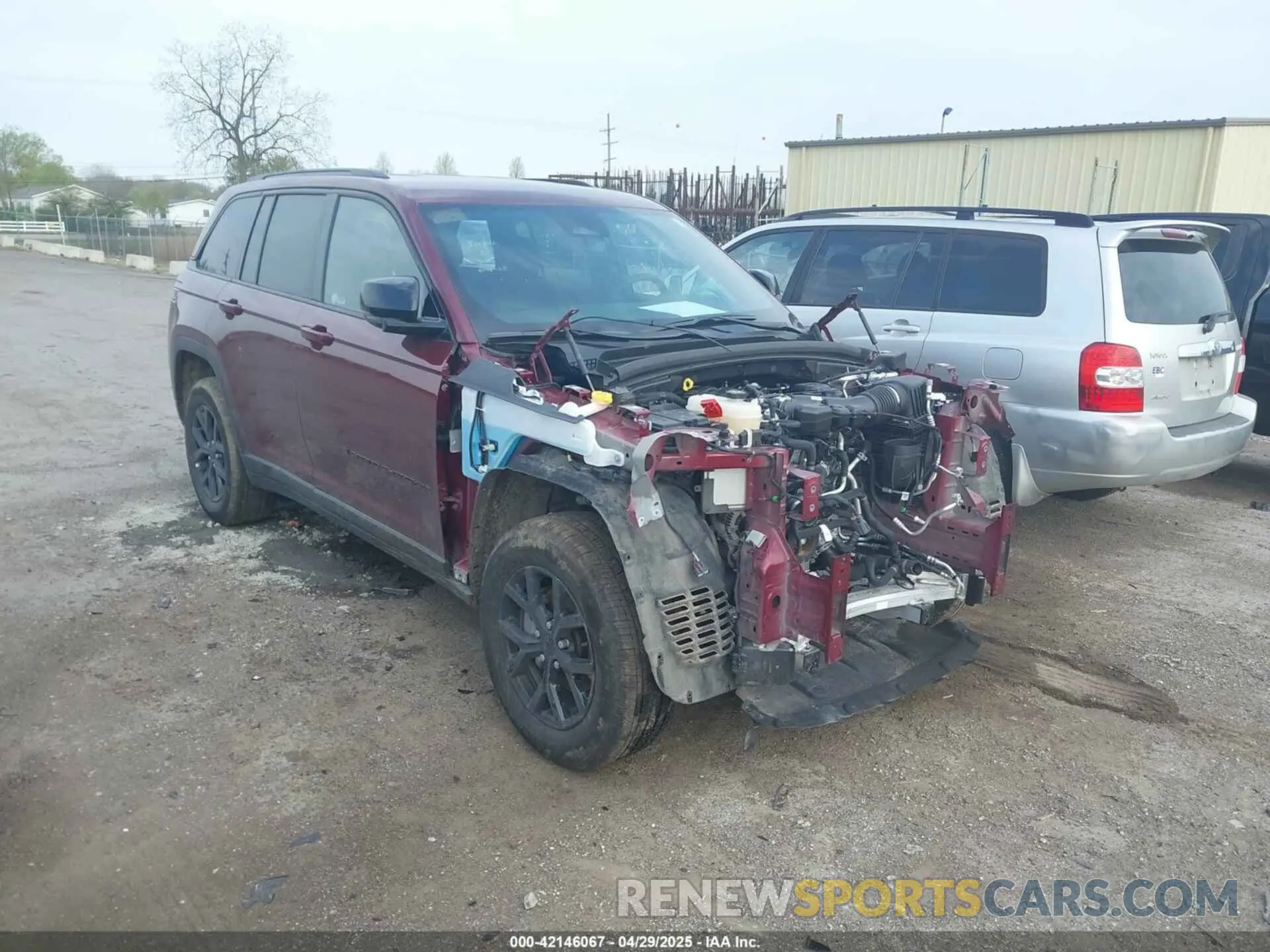 1 Photograph of a damaged car 1C4RJHAG5S8657198 JEEP GRAND CHEROKEE 2025